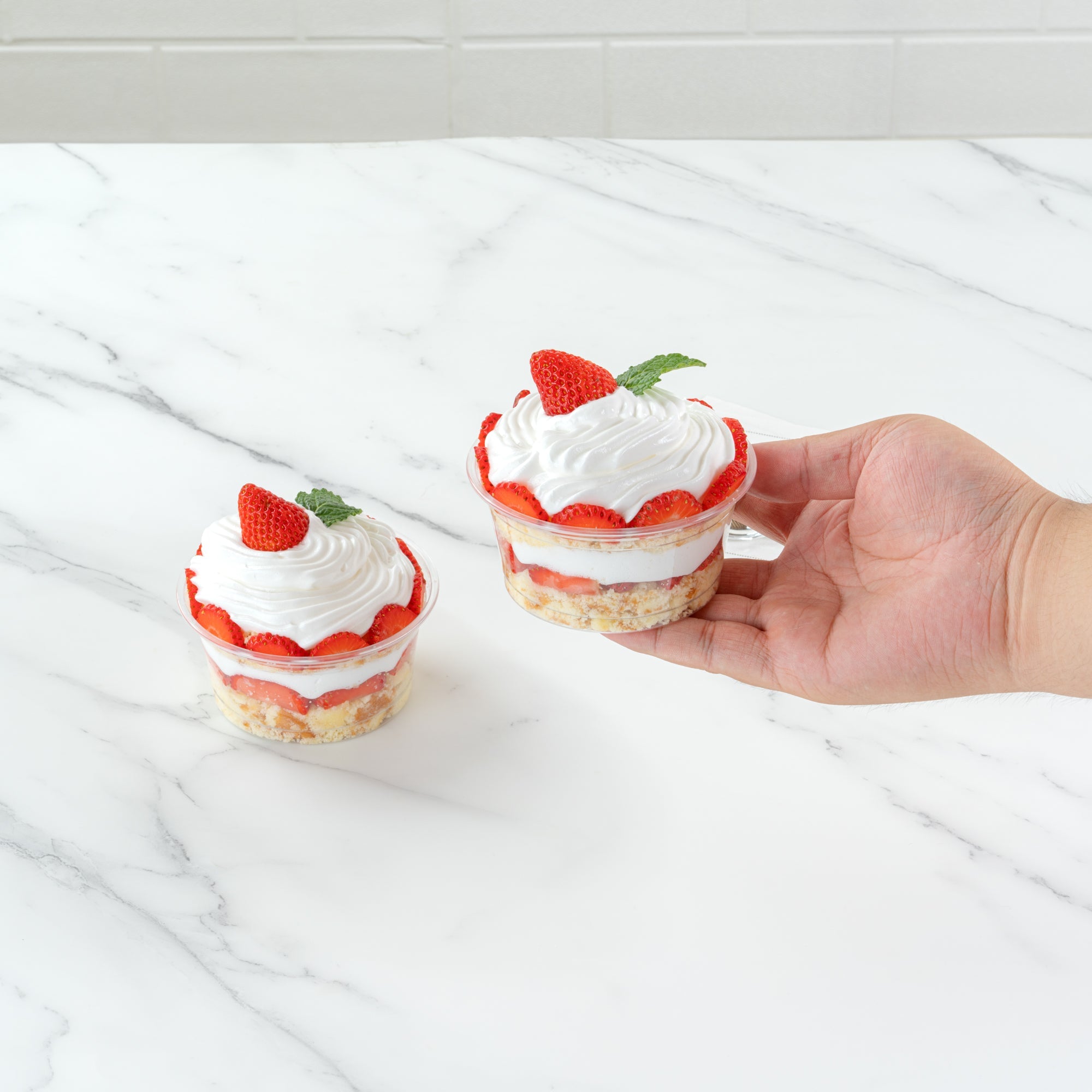Chef 101 6 oz Round Clear Plastic Dessert Cup - 3 3/4" x 3 3/4" x 1 3/4" - 50 count box