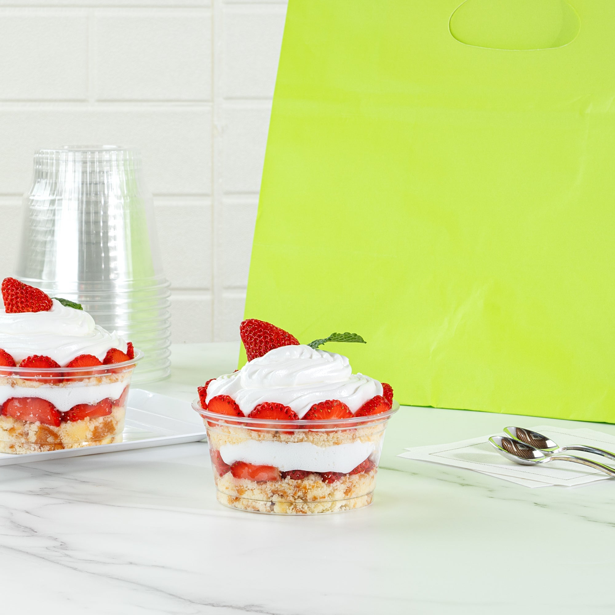 Chef 101 6 oz Round Clear Plastic Dessert Cup - 3 3/4" x 3 3/4" x 1 3/4" - 50 count box