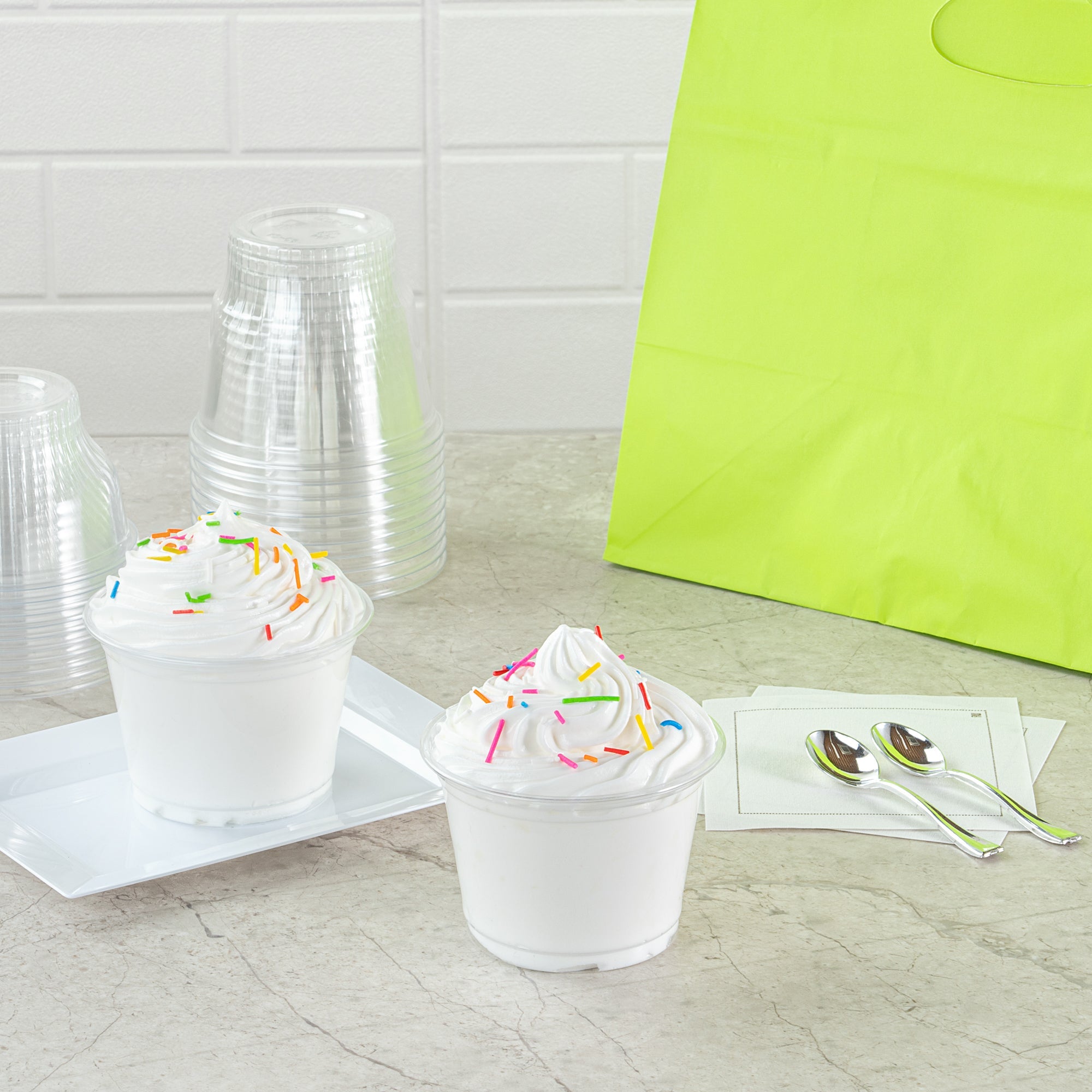 Chef 101 9 oz Round Clear Plastic Dessert Cup - 3 3/4" x 3 3/4" x 2 3/4" - 500 count box