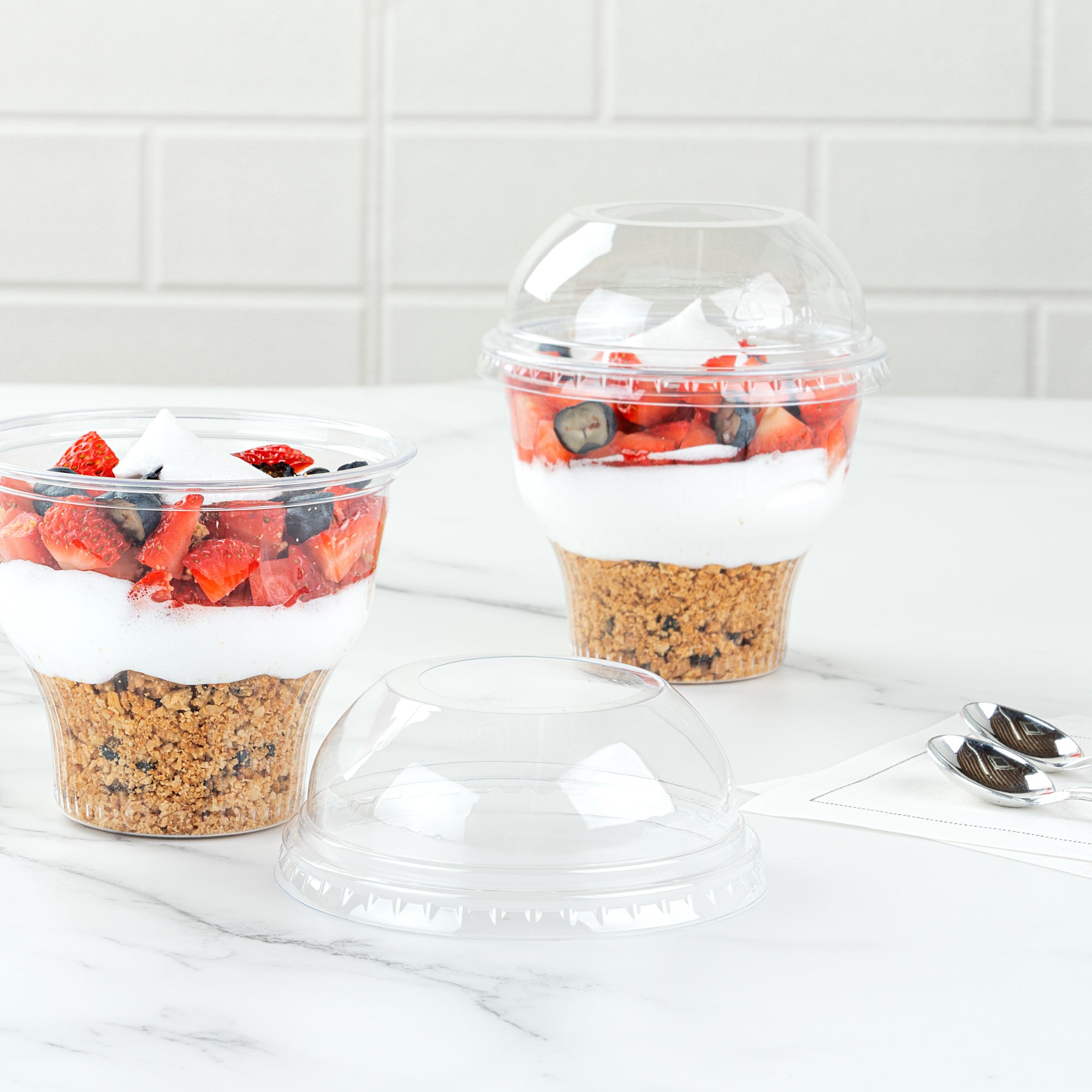 Chef 101 Round Clear Plastic Dome Lid - Fits Plastic Dessert Cup, with Hole - 3 3/4" x 3 3/4" x 1 1/2" - 500 count box