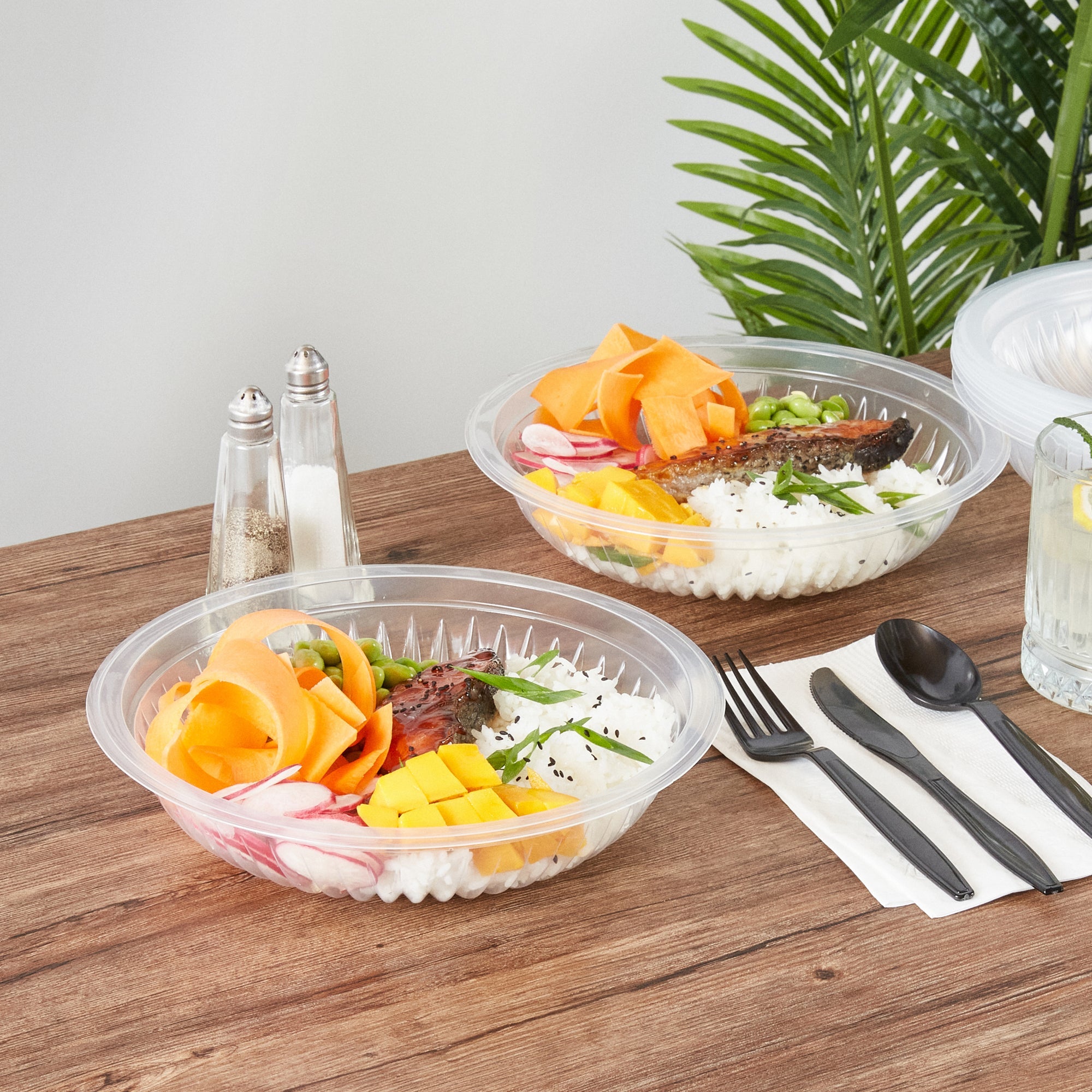 Chef 101 34 oz Round Clear Plastic Bowl - Microwavable - 9" x 9" x 2" - 100 count box