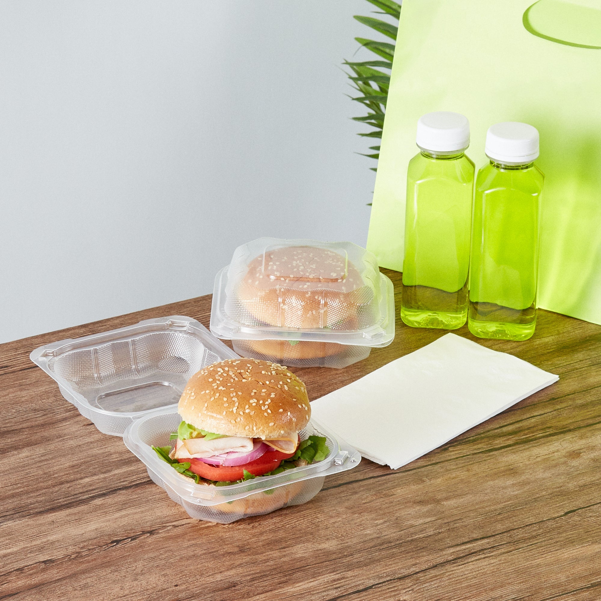 Chef 101 13 oz Square Clear Plastic Clamshell Container - Microwavable - 5 1/2" x 5 1/2" x 2 3/4" - 100 count box