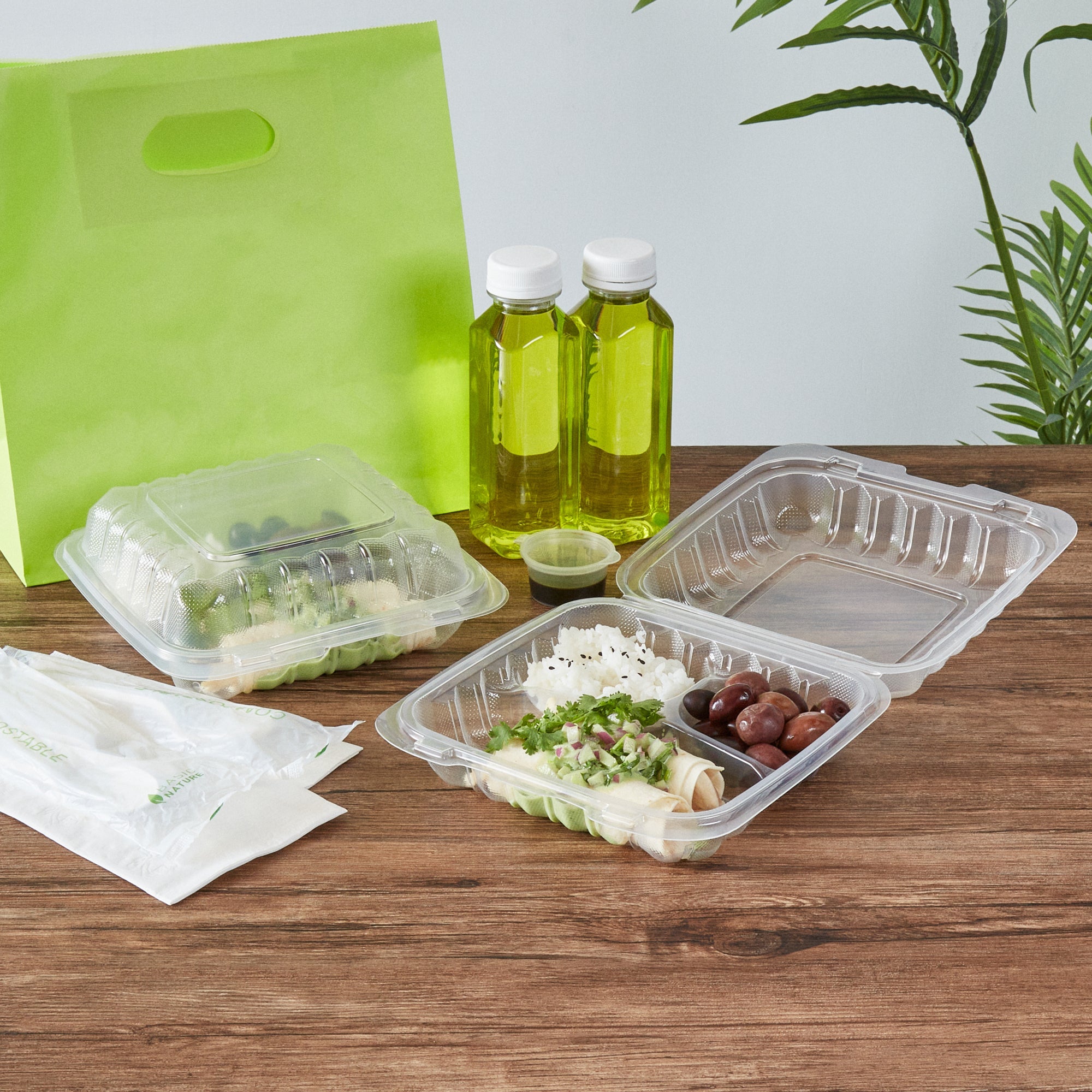 Chef 101 30 oz Square Clear Plastic Clamshell Container - 3 Compartments, Microwavable - 7 1/2" x 7 1/2" x 2 3/4" - 100 count box