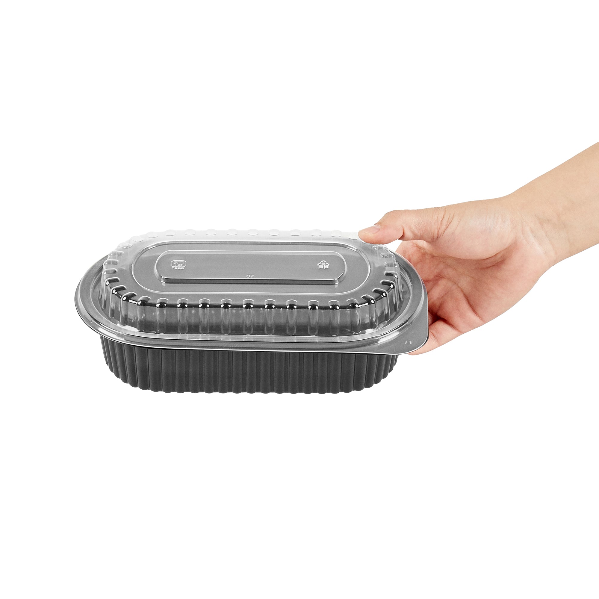Chef 101 32 oz Oval Black Plastic Food Container - with Clear Dome Lid, Microwavable - 9 1/4" x 6" x 2 1/2" - 50 count box