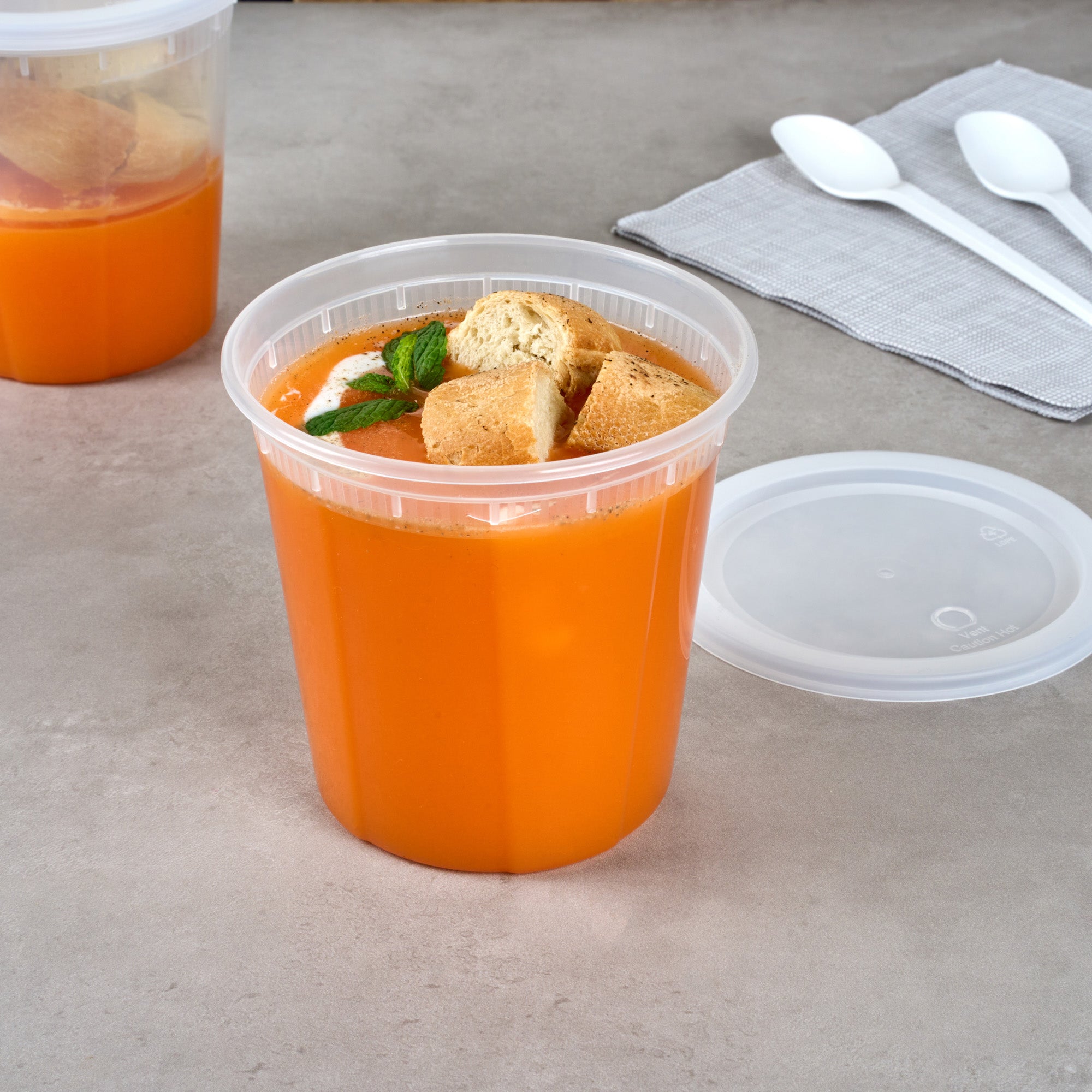 Asporto 32 oz Round Clear Plastic Soup Container - with Lid, Microwavable - 5" x 5" x 5" - 50 count box