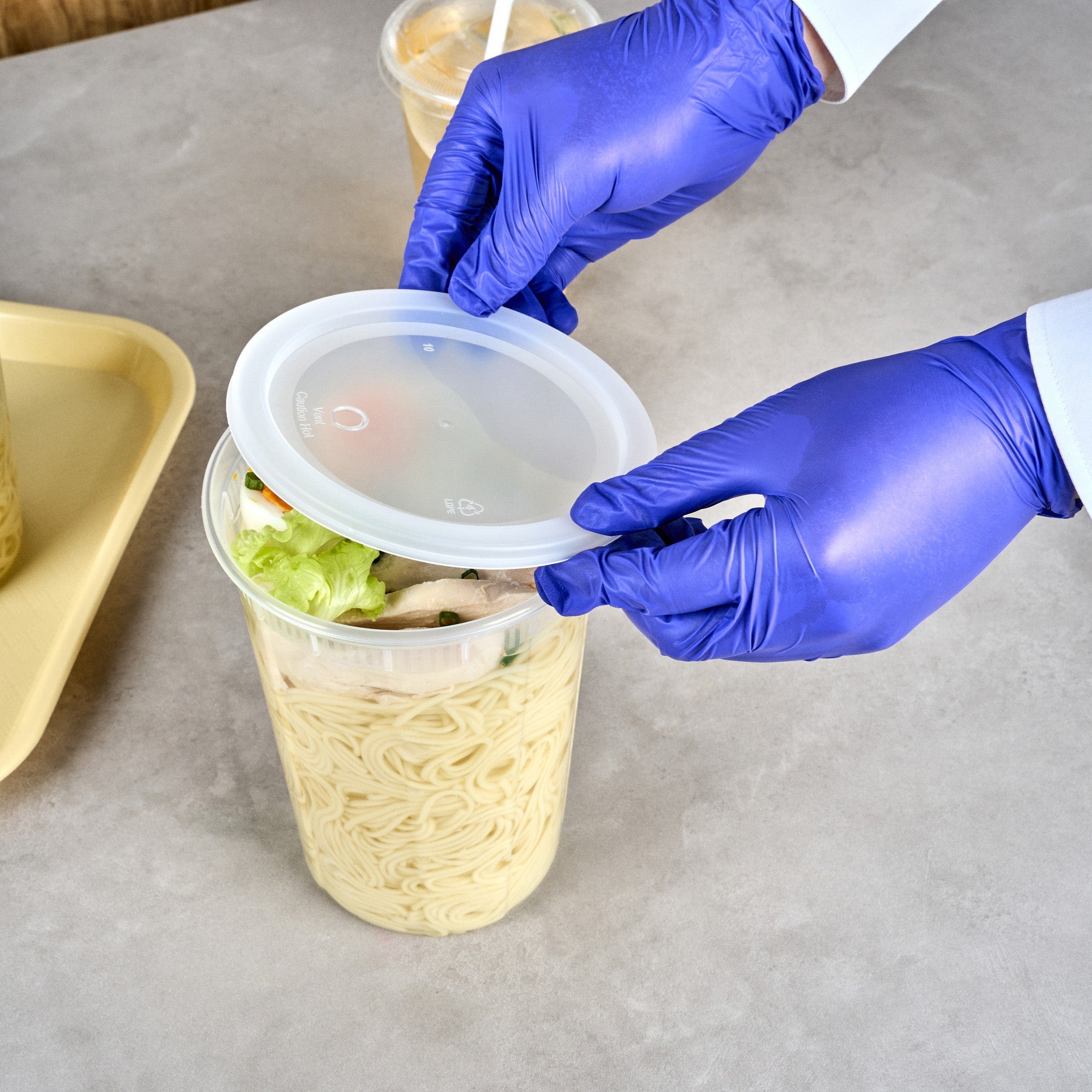 Asporto 48 oz Round Clear Plastic Soup Container - with Lid, Microwavable - 5" x 5" x 7" - 100 count box