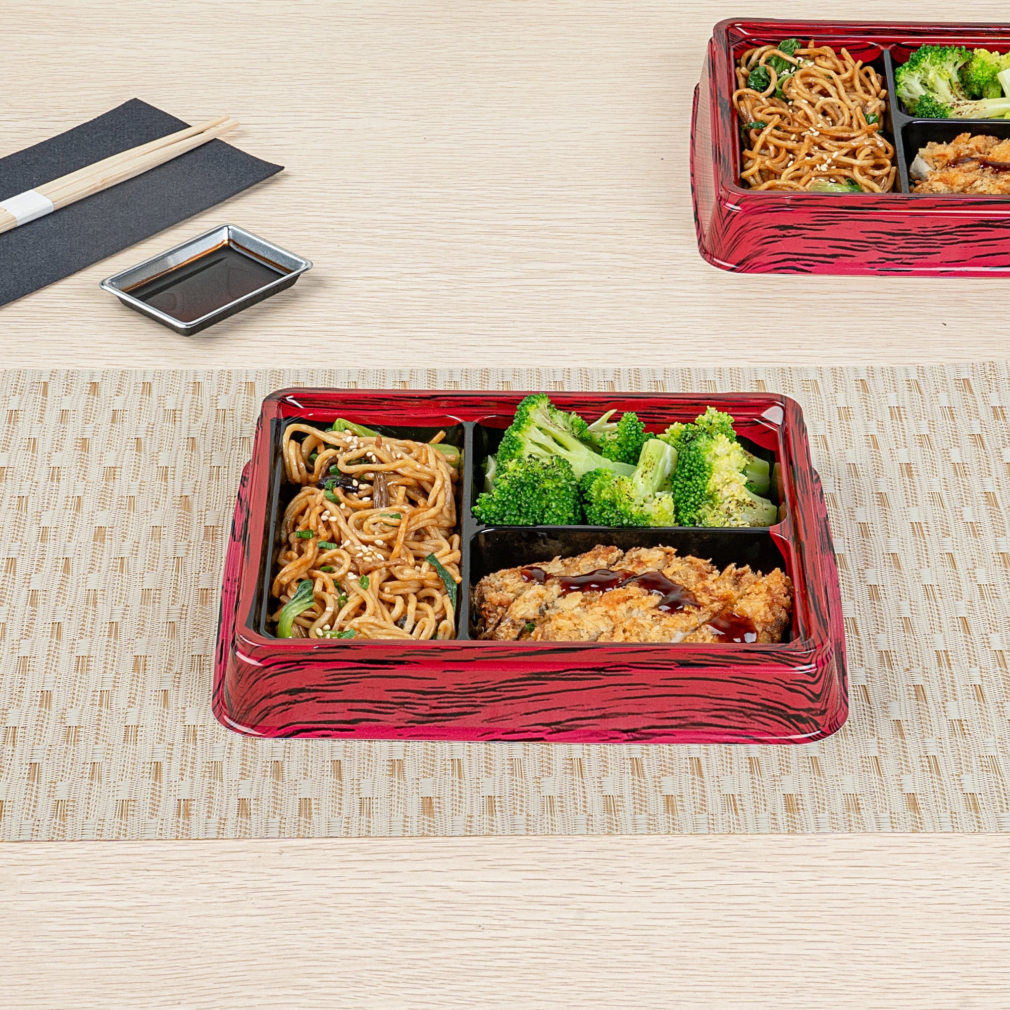 Bento Tek 16 oz Rectangle Red and Black Plastic Bento Box - 3 Compartments - 8 3/4" x 7 1/2" x 1 1/4" - 100 count box