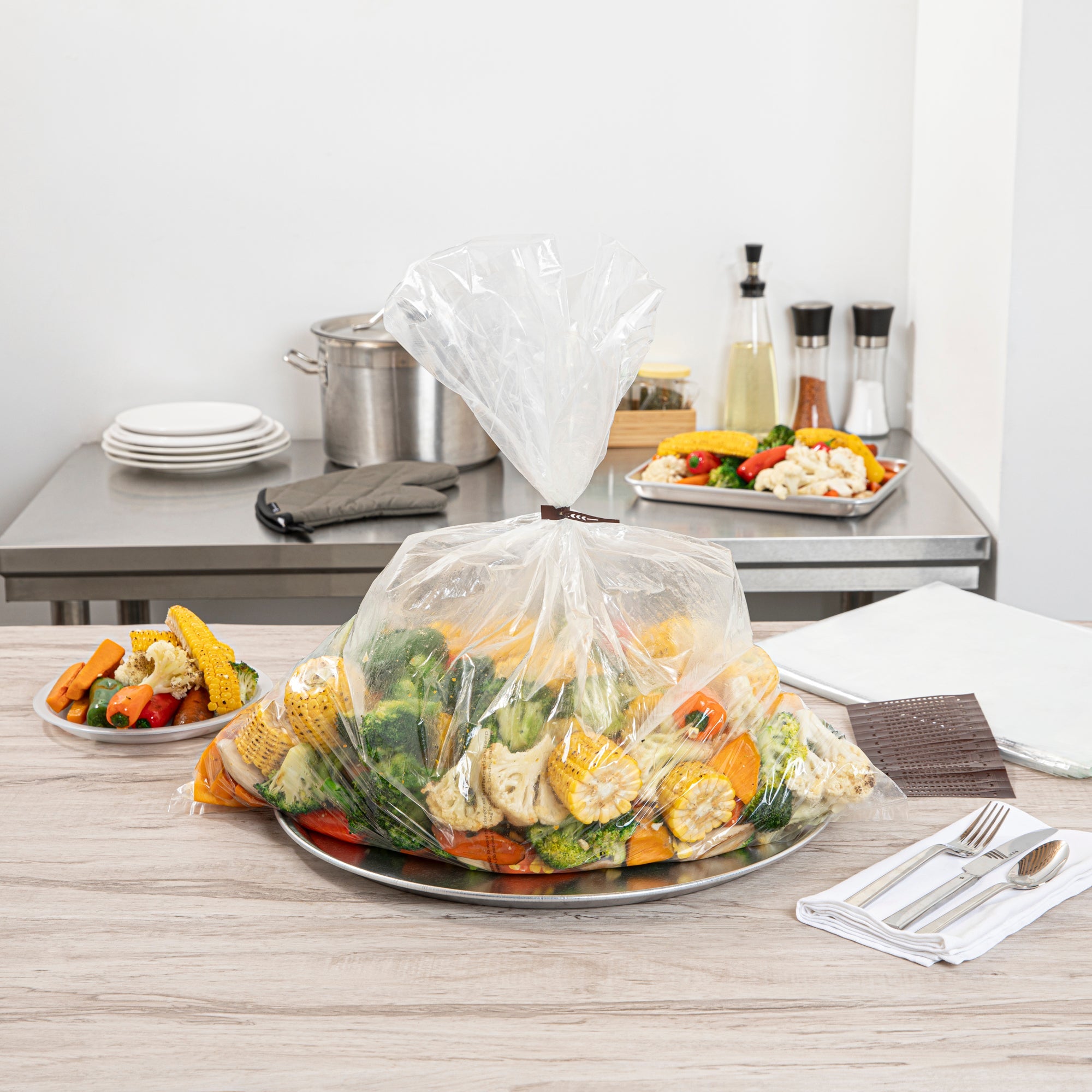 Fresh Hero Clear Nylon Oven Bag - with Ties, BPA-Free, Heavy Duty - 24" x 30" - 50 count box