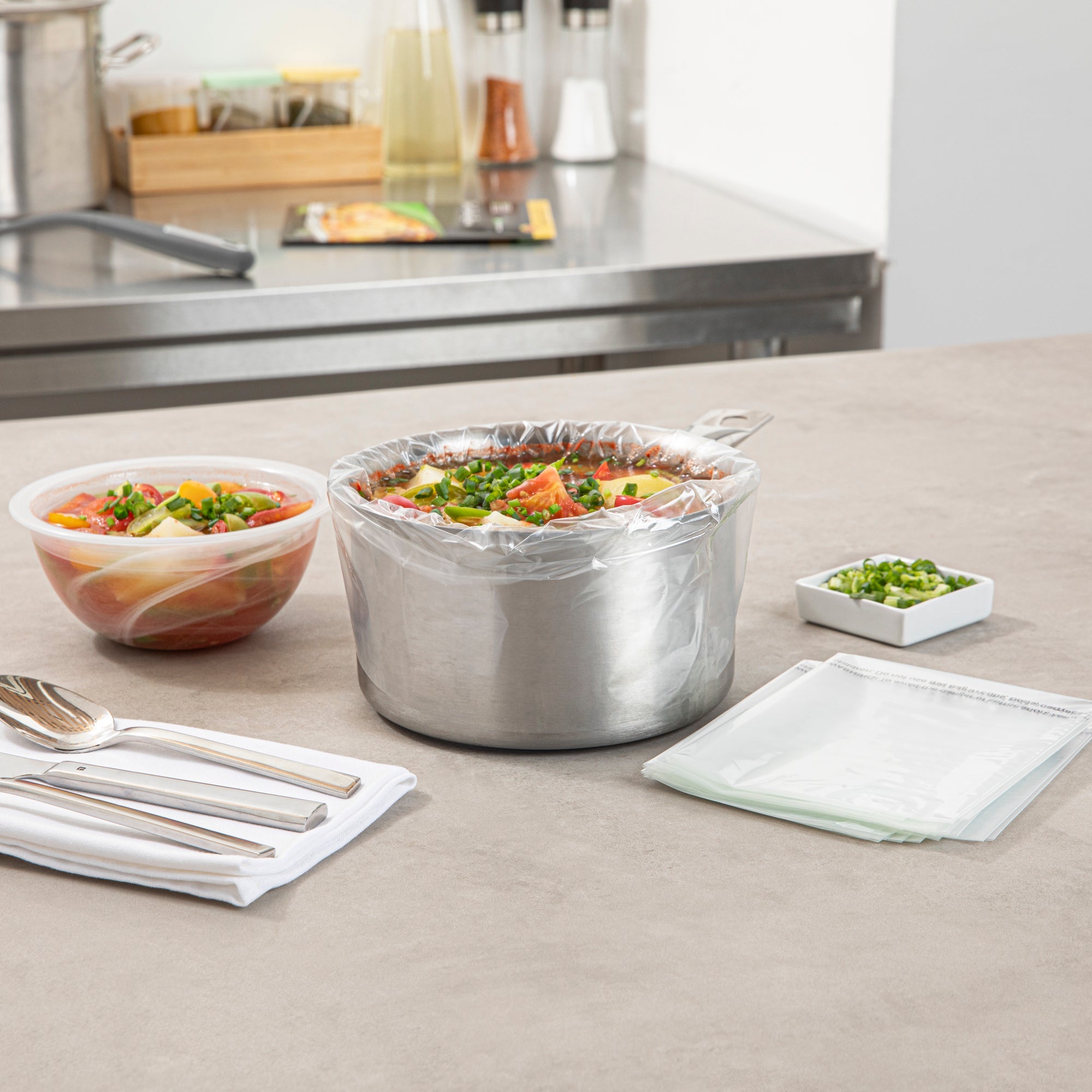 Serve Secure Clear Plastic Liner - Fits 1 To 3 Qt Slow Cooker, BPA-Free - 11" x 16" - 10 count box