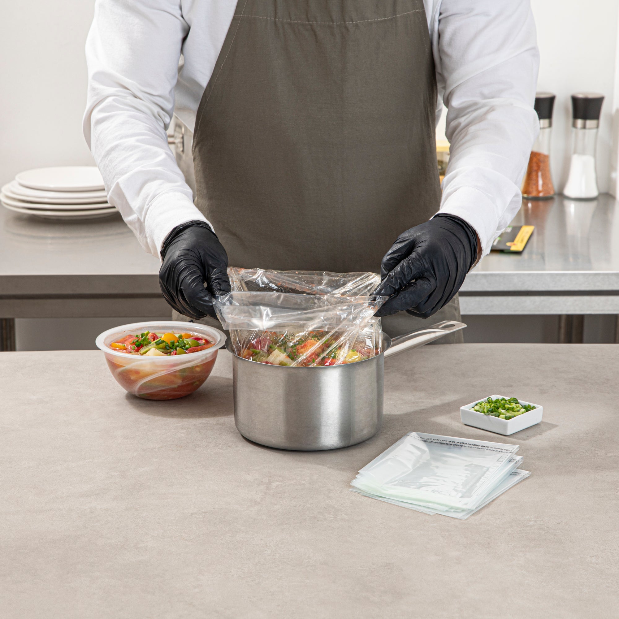 Serve Secure Clear Plastic Liner - Fits 1 To 3 Qt Slow Cooker, BPA-Free - 11" x 16" - 10 count box