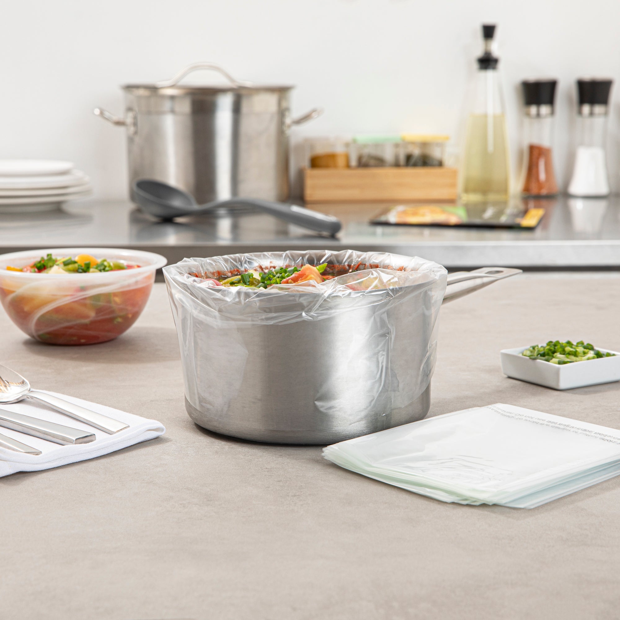 Serve Secure Clear Plastic Liner - Fits 1 To 3 Qt Slow Cooker, BPA-Free - 11" x 16" - 500 count box