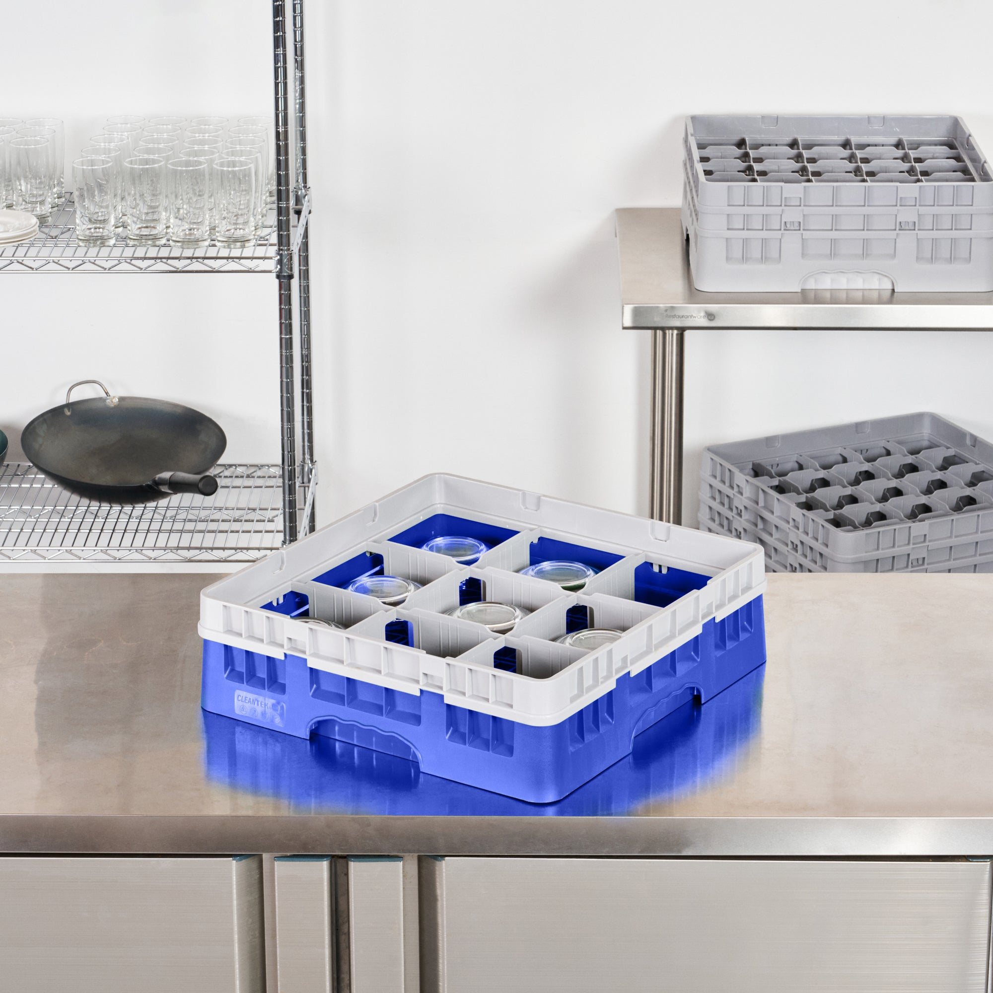 Clean Tek Professional Blue Glass Rack - 9 Compartments, 1 Full Drop Extender - 19 3/4" x 19 3/4" x 5 3/4" - 1 count box