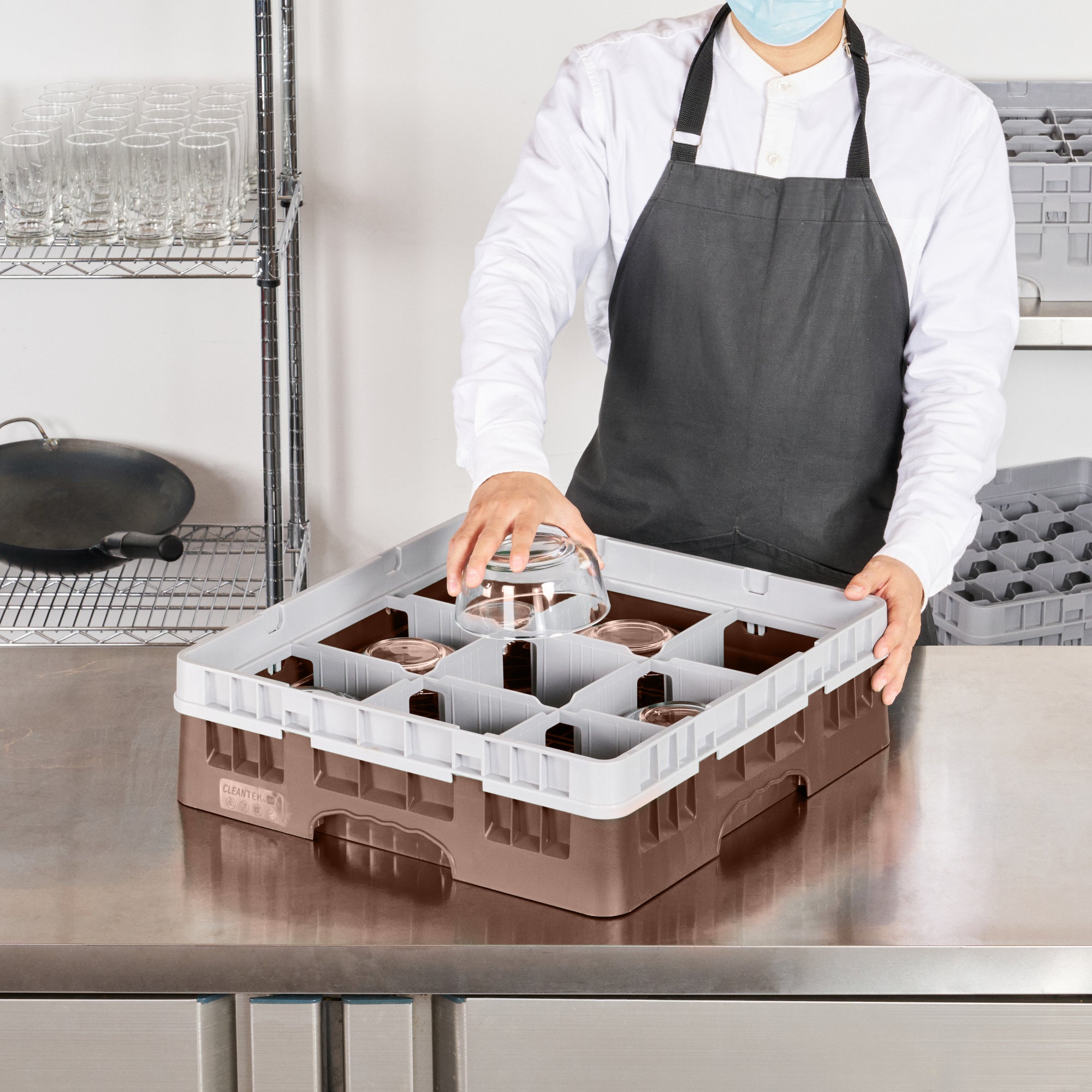 Clean Tek Professional Brown Glass Rack - 9 Compartments, 1 Full Drop Extender - 19 3/4" x 19 3/4" x 5 3/4" - 1 count box
