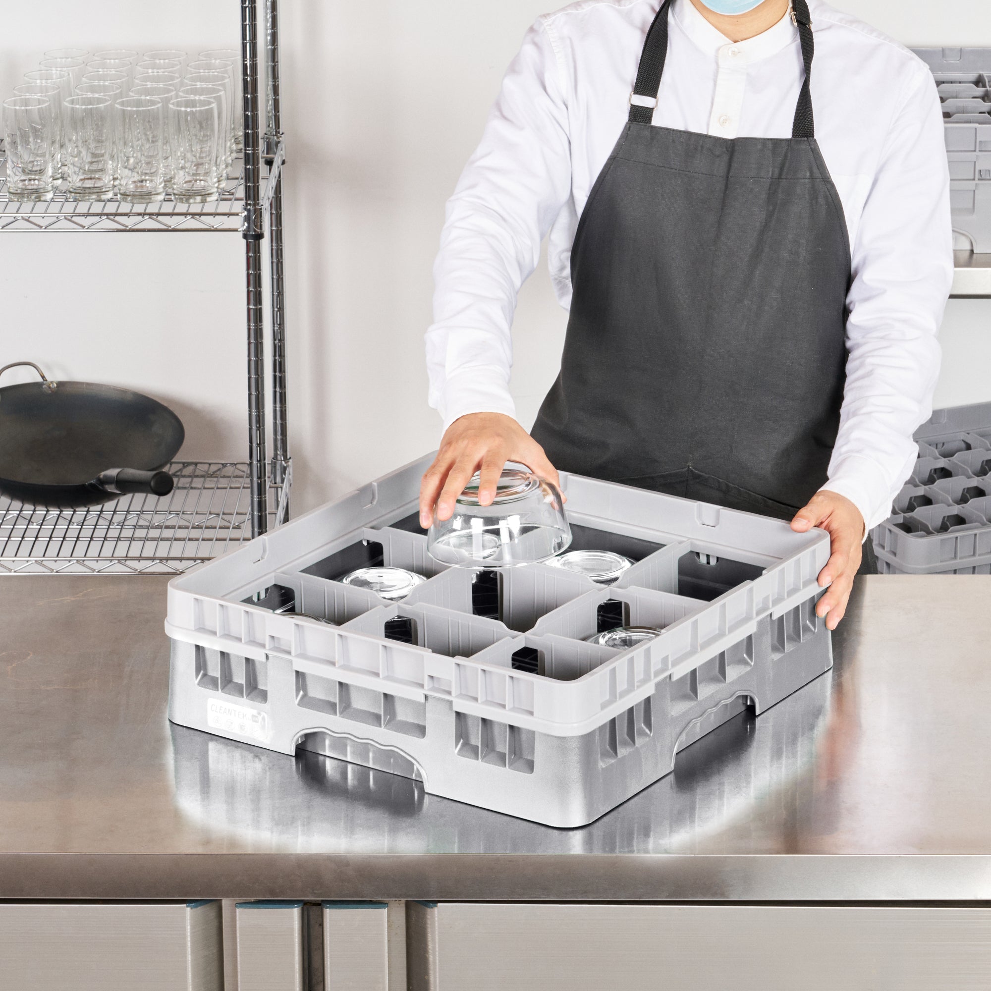 Clean Tek Professional Gray Glass Rack - 9 Compartments, 1 Full Drop Extender - 19 3/4" x 19 3/4" x 5 3/4" - 1 count box