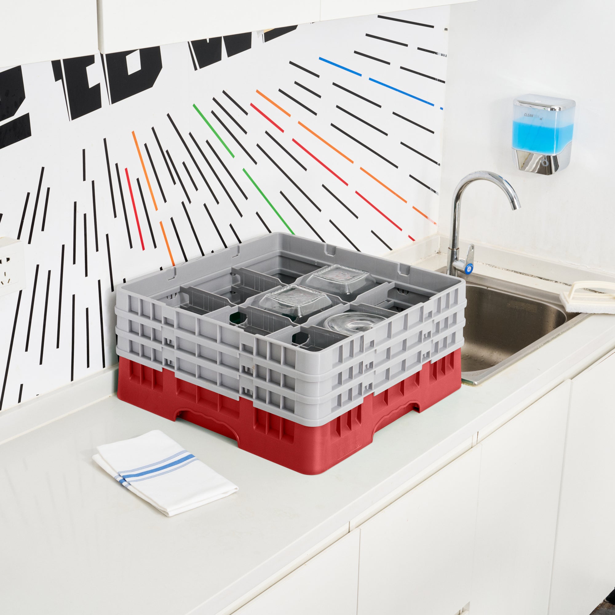 Clean Tek Professional Red Glass Rack - 9 Compartments, 1 Full Drop and 2 Half Drop Extenders - 19 3/4" x 19 3/4" x 8 3/4" - 1 count box