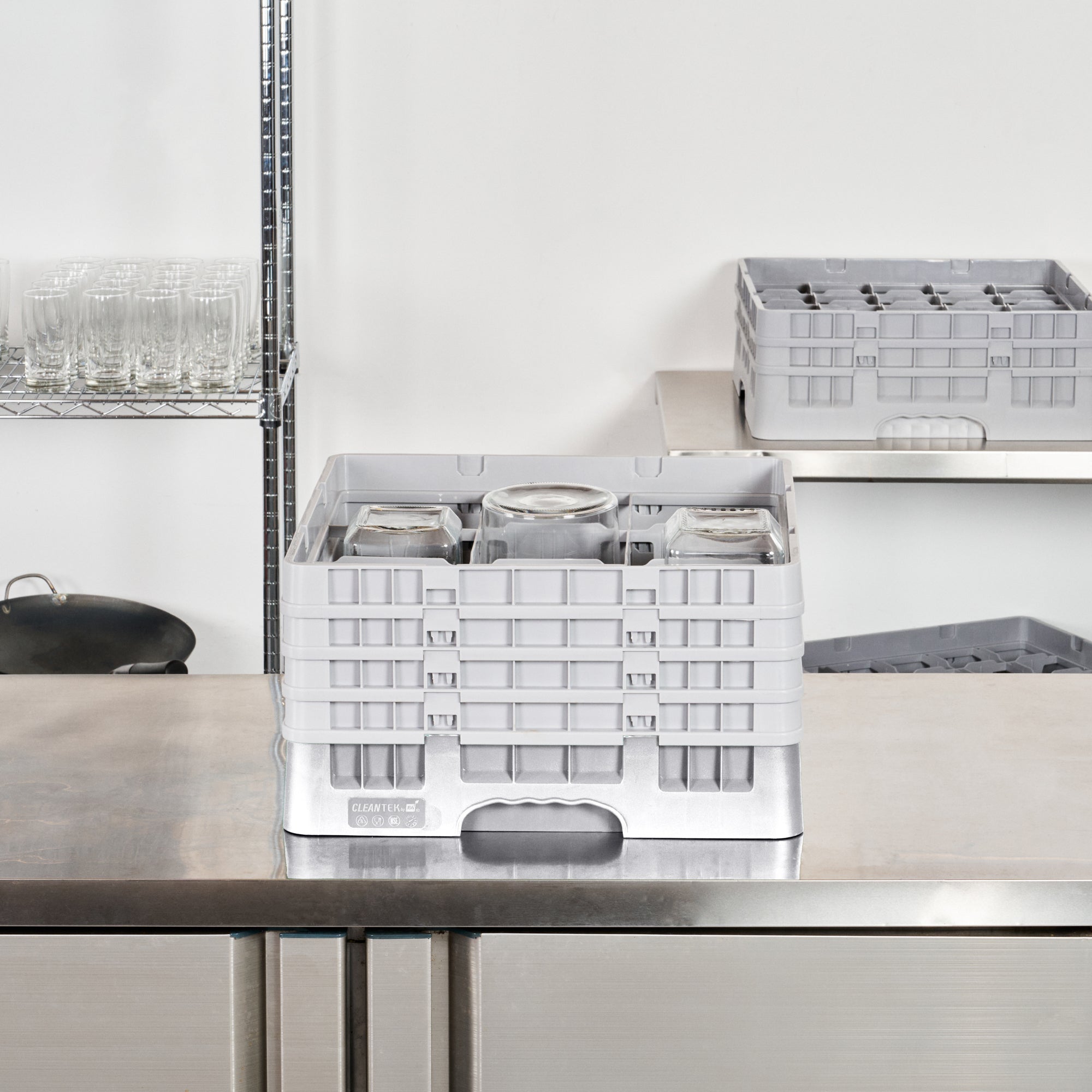 Clean Tek Professional Gray Glass Rack - 9 Compartments, 1 Full Drop and 3 Half Drop Extenders - 19 3/4" x 19 3/4" x 10 1/2" - 1 count box