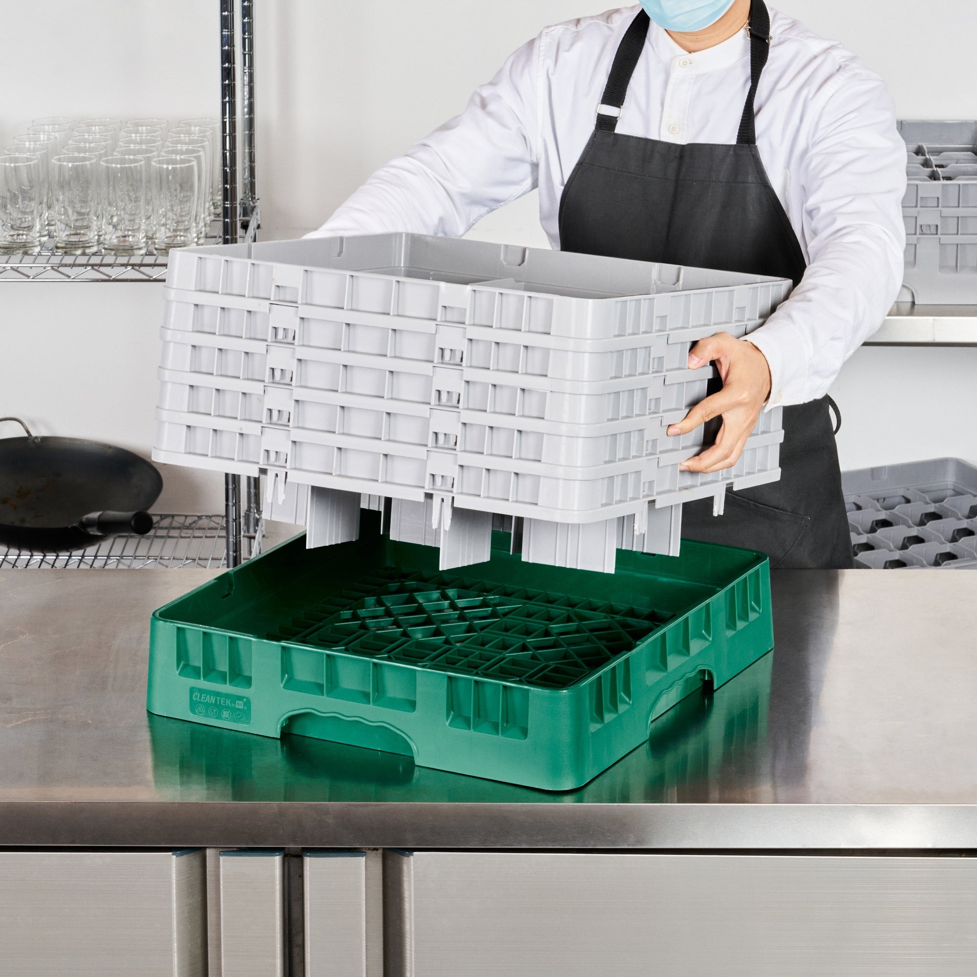Clean Tek Professional Green Glass Rack - 9 Compartments, 1 Full Drop and 4 Half Drop Extenders - 19 3/4" x 19 3/4" x 12 1/4" - 1 count box