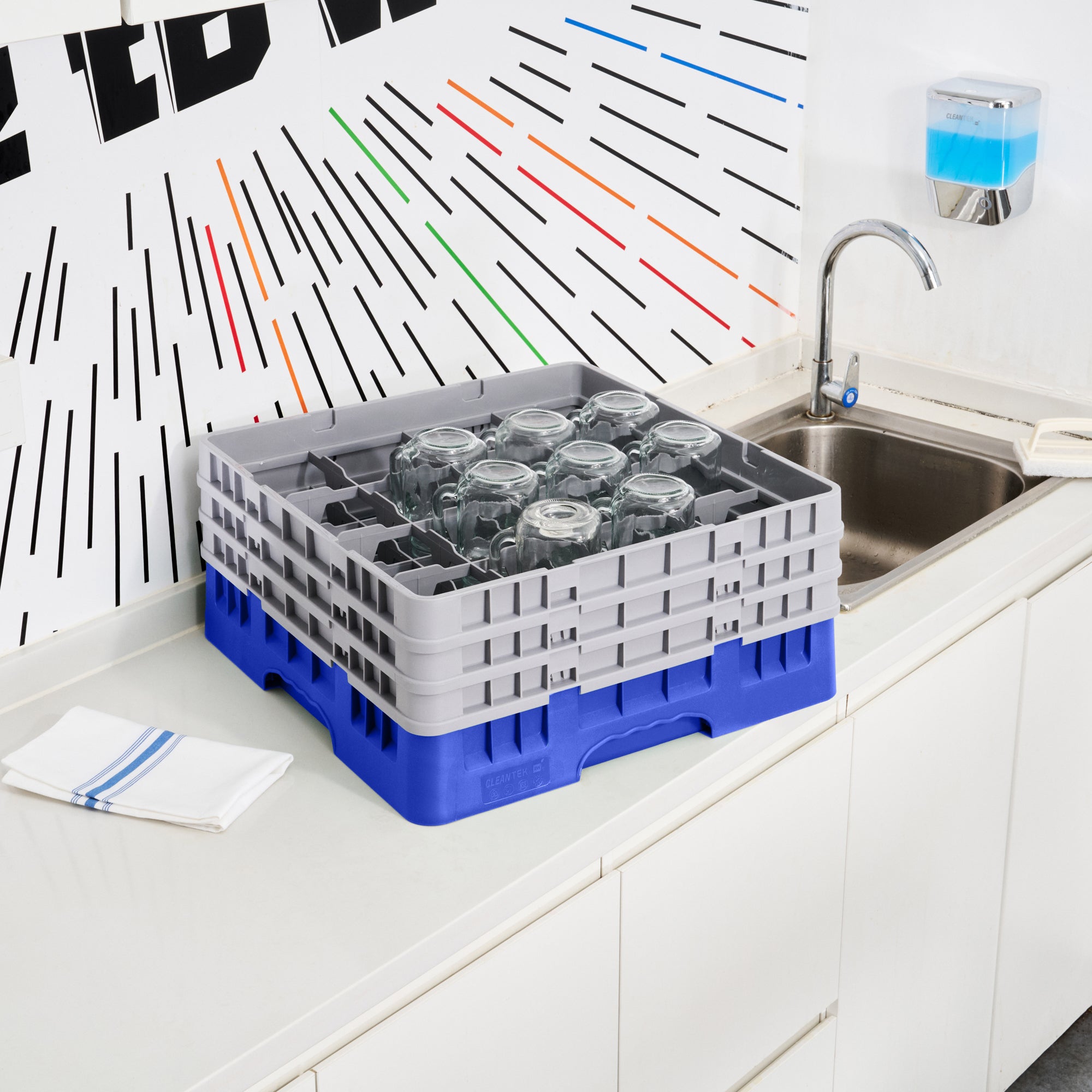 Clean Tek Professional Blue Glass Rack - 16 Compartments, 1 Full Drop and 2 Half Drop Extenders - 19 3/4" x 19 3/4" x 8 3/4" - 1 count box