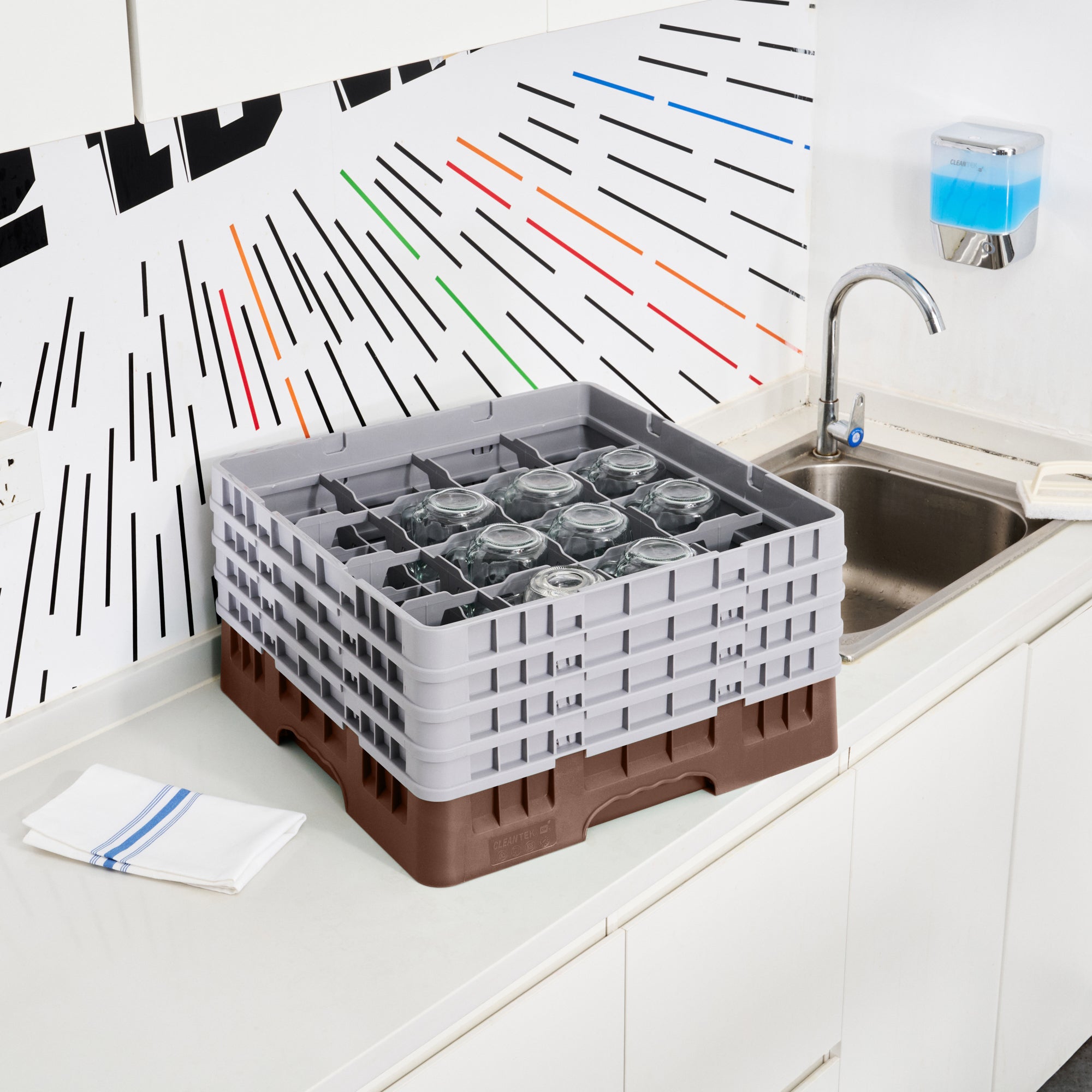 Clean Tek Professional Brown Glass Rack - 16 Compartments, 1 Full Drop and 3 Half Drop Extenders - 19 3/4" x 19 3/4" x 10 1/2" - 1 count box