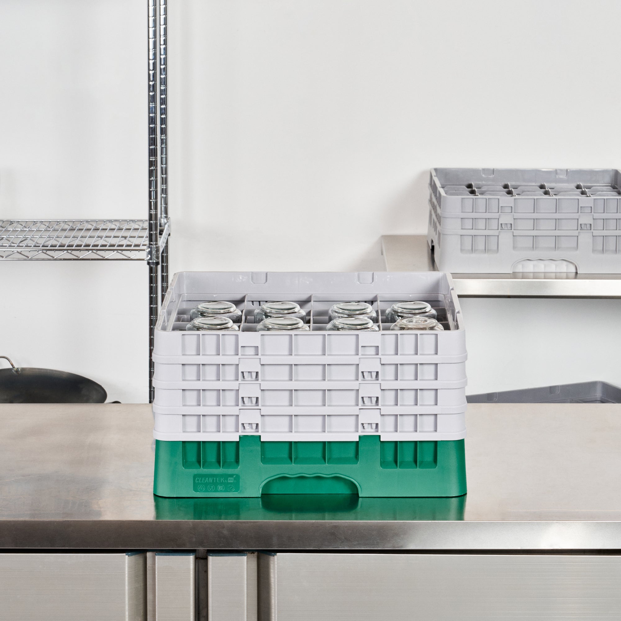 Clean Tek Professional Green Glass Rack - 16 Compartments, 1 Full Drop and 3 Half Drop Extenders - 19 3/4" x 19 3/4" x 10 1/2" - 1 count box