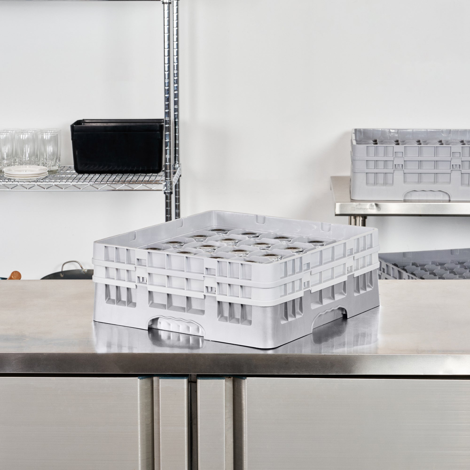 Clean Tek Professional Gray Glass Rack - 25 Compartments, 1 Full Drop and 1 Half Drop Extender - 19 3/4" x 19 3/4" x 7 1/4" - 1 count box
