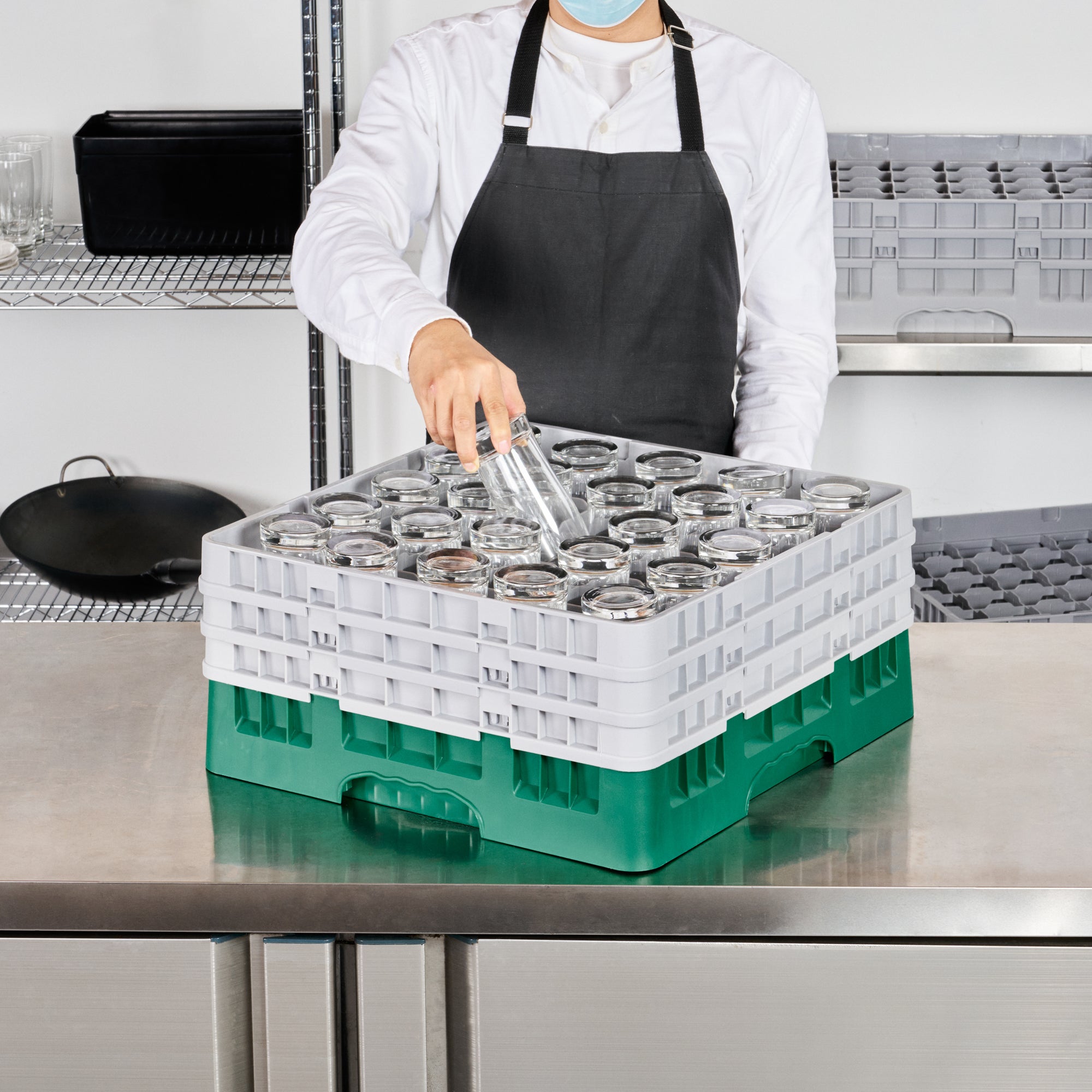 Clean Tek Professional Green Glass Rack - 25 Compartments, 1 Full Drop and 2 Half Drop Extenders - 19 3/4" x 19 3/4" x 8 3/4" - 1 count box