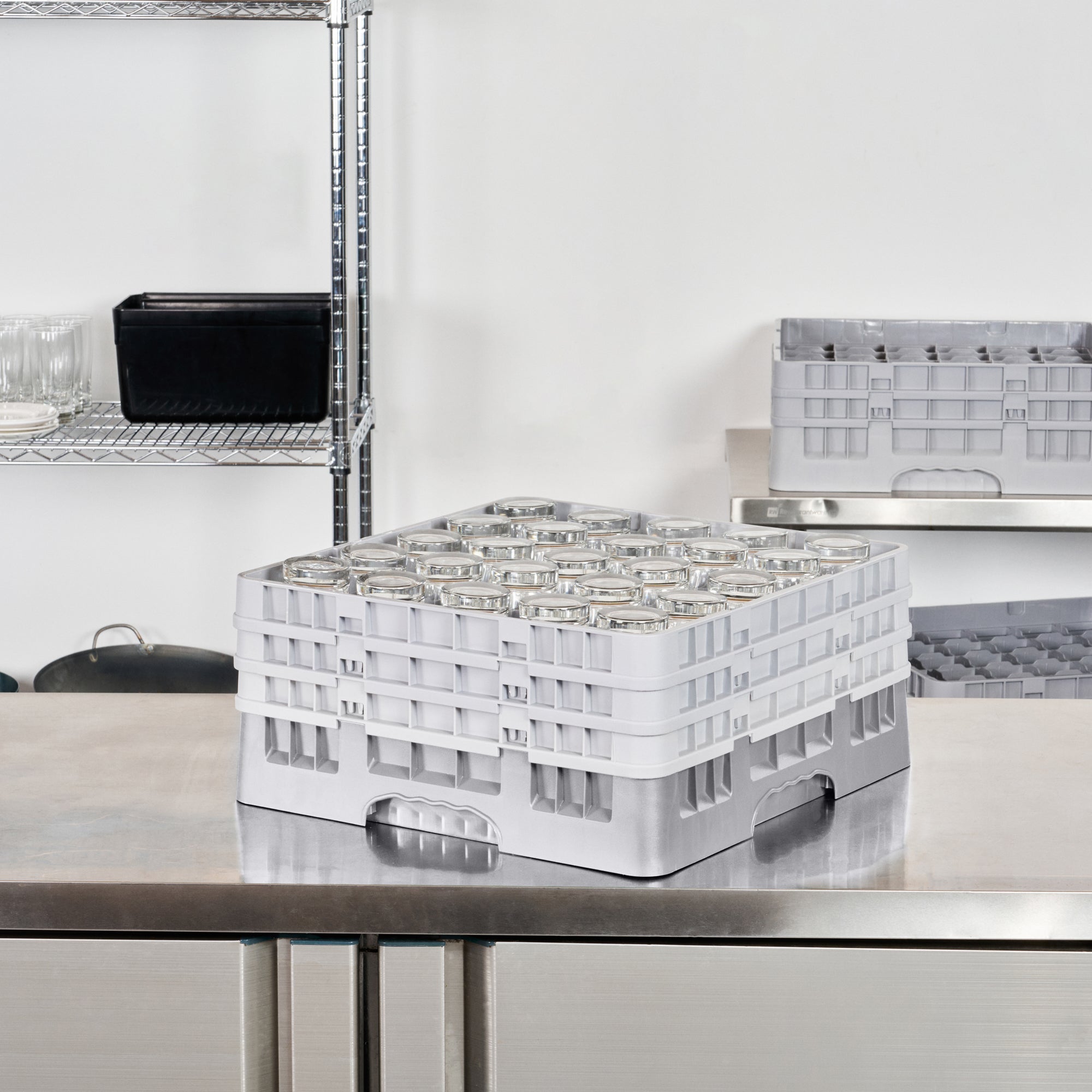 Clean Tek Professional Gray Glass Rack - 25 Compartments, 1 Full Drop and 2 Half Drop Extenders - 19 3/4" x 19 3/4" x 8 3/4" - 1 count box
