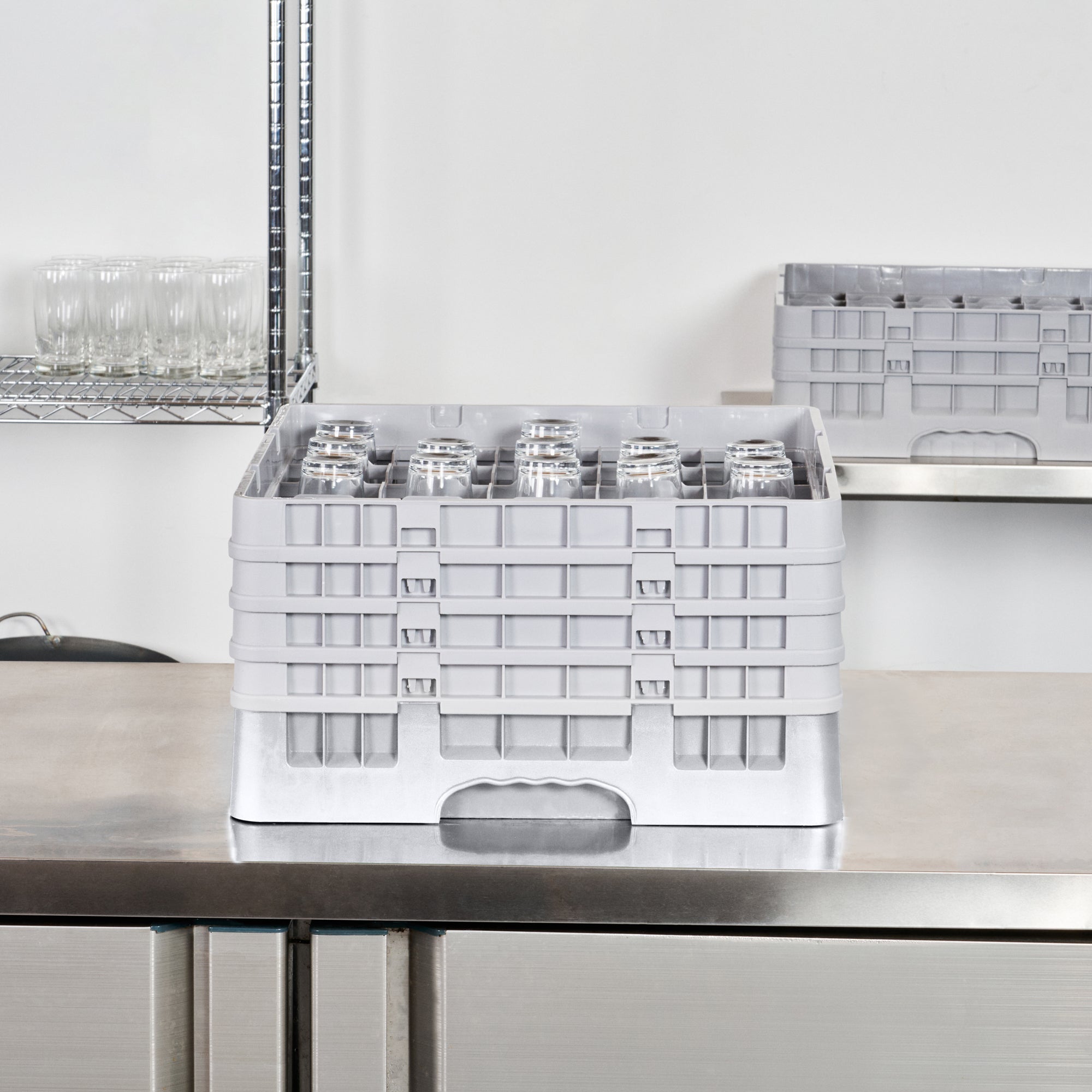 Clean Tek Professional Gray Glass Rack - 25 Compartments, 1 Full Drop and 3 Half Drop Extenders - 19 3/4" x 19 3/4" x 10 1/2" - 1 count box