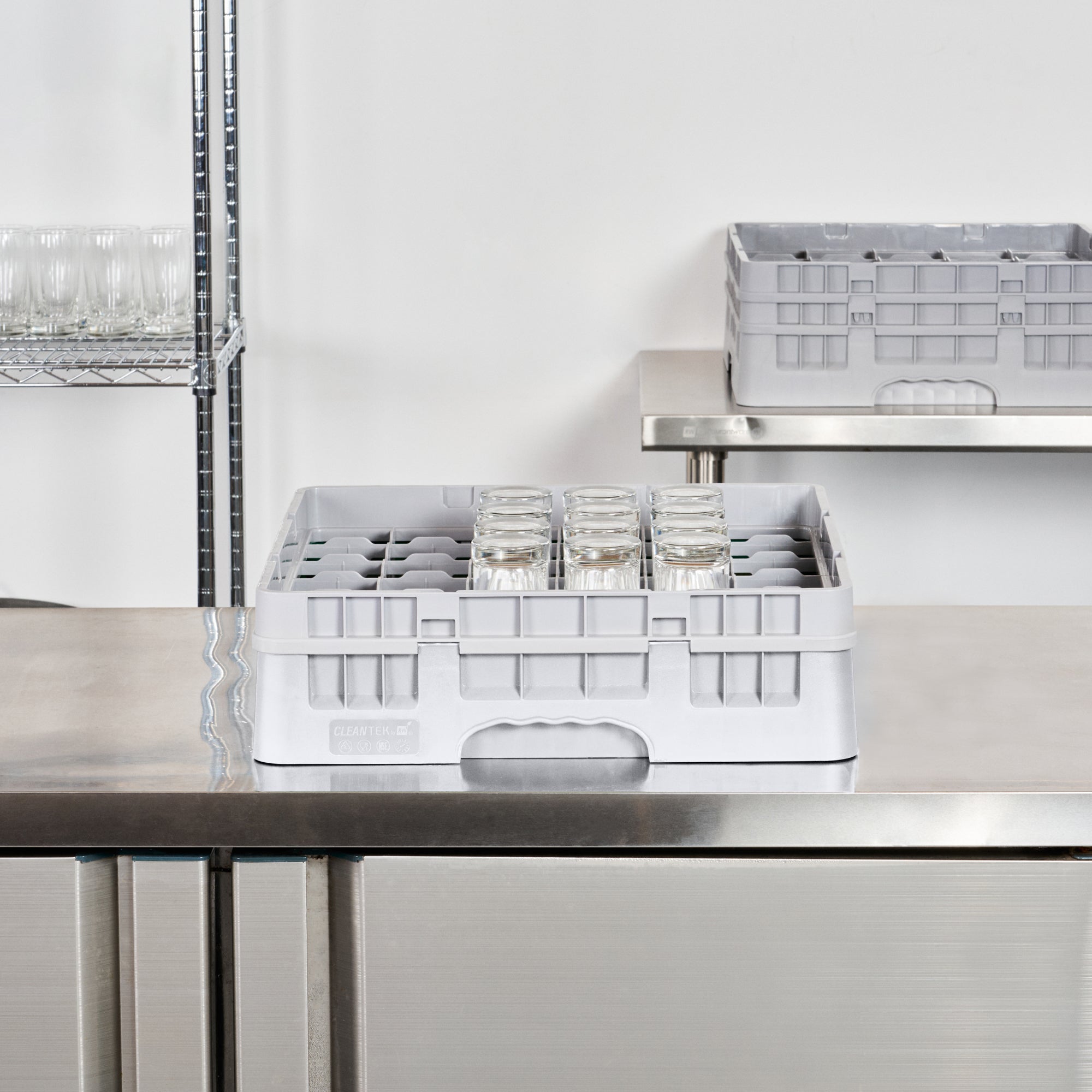 Clean Tek Professional Gray Glass Rack - 36 Compartments, 1 Full Drop Extender - 19 3/4" x 19 3/4" x 5 3/4" - 1 count box