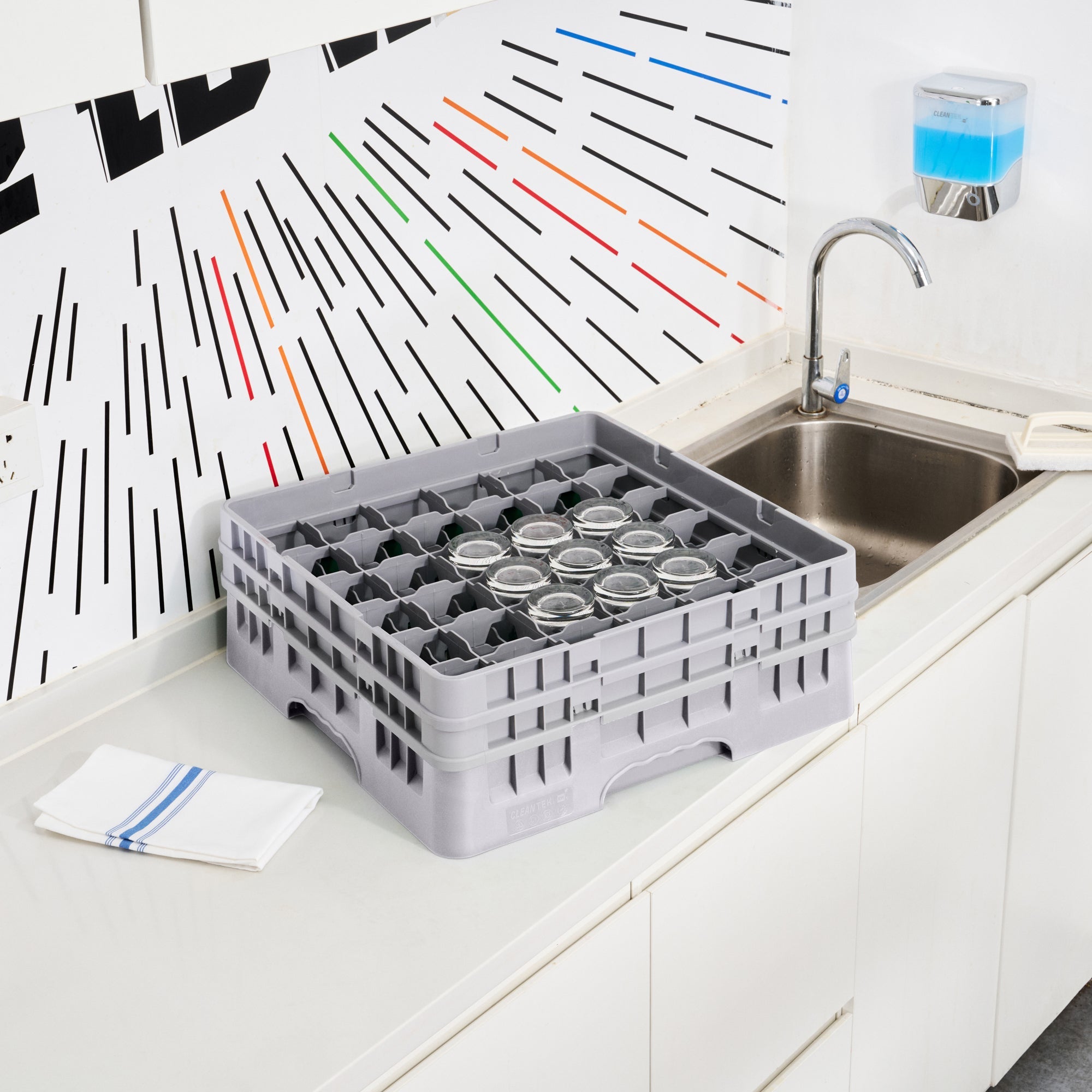 Clean Tek Professional Gray Glass Rack - 36 Compartments, 1 Full Drop and 1 Half Drop Extender - 19 3/4" x 19 3/4" x 7 1/4" - 1 count box
