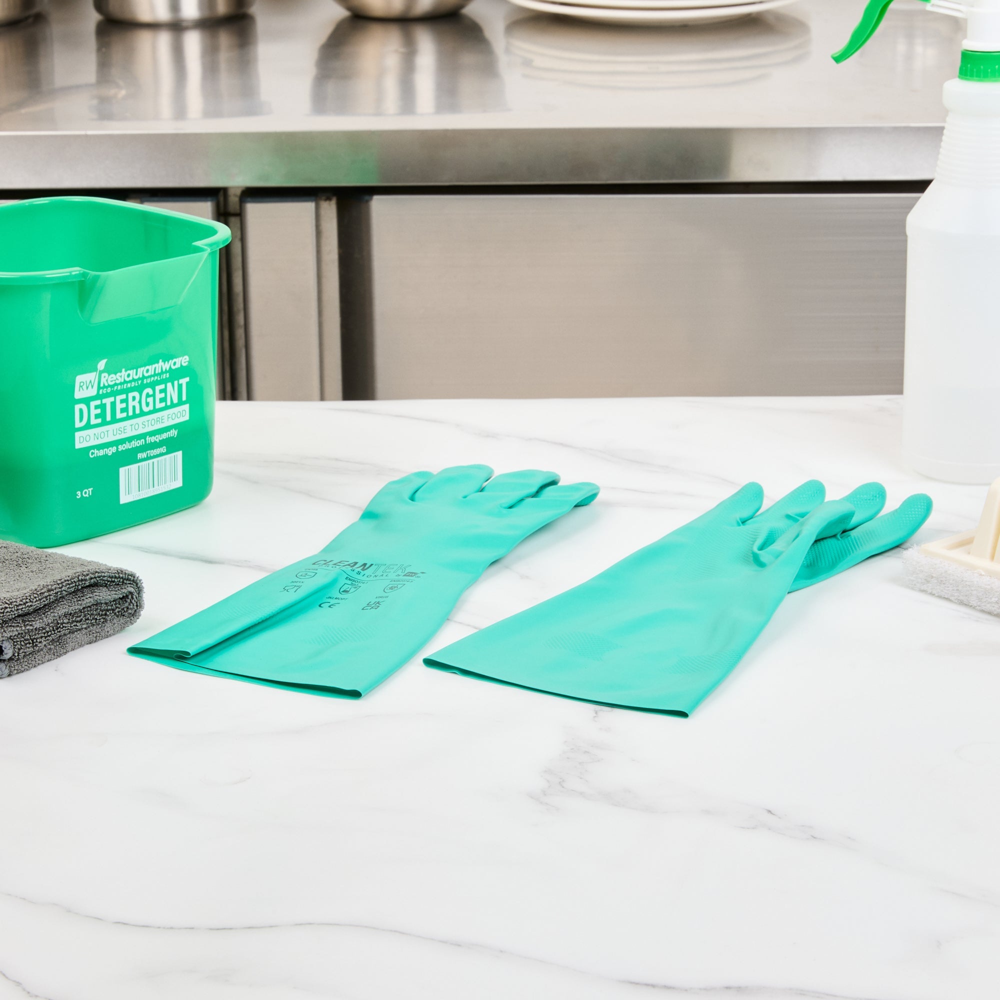 Clean Tek Professional Green Small Nitrile Gloves - 15 mil, Flock Lining, Chemical-Resistant - 13" x 4 1/4" - Pair - 1 count box