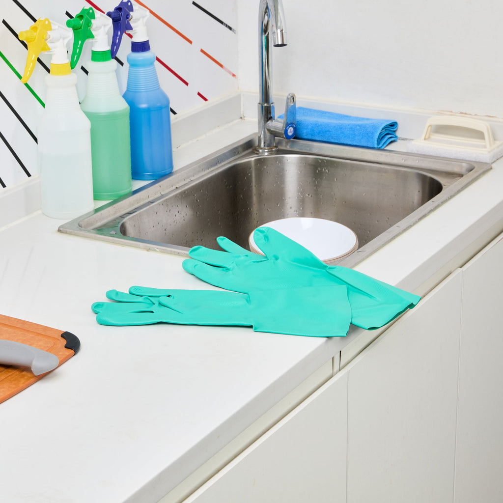 Clean Tek Professional Green Large Nitrile Gloves - 15 mil, Flock Lining, Chemical-Resistant - 13" x 4 1/2" - Pair - 1 count box