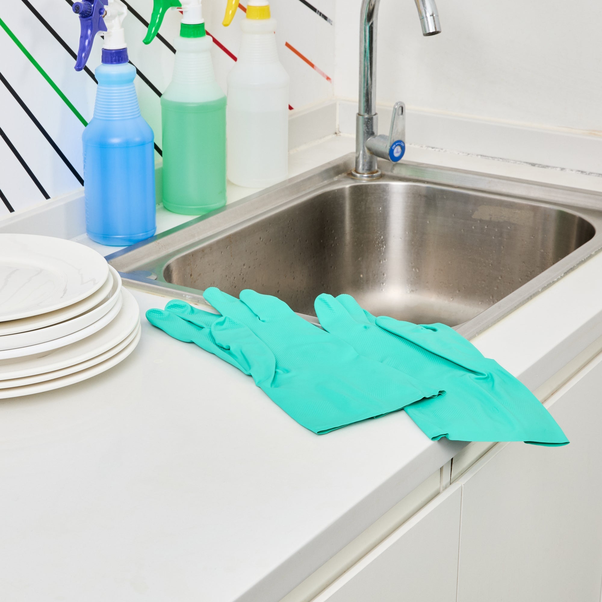 Clean Tek Professional Green Extra Large Nitrile Gloves - 15 mil, Flock Lining, Chemical-Resistant - 13" x 4 3/4" - Pair - 10 count box
