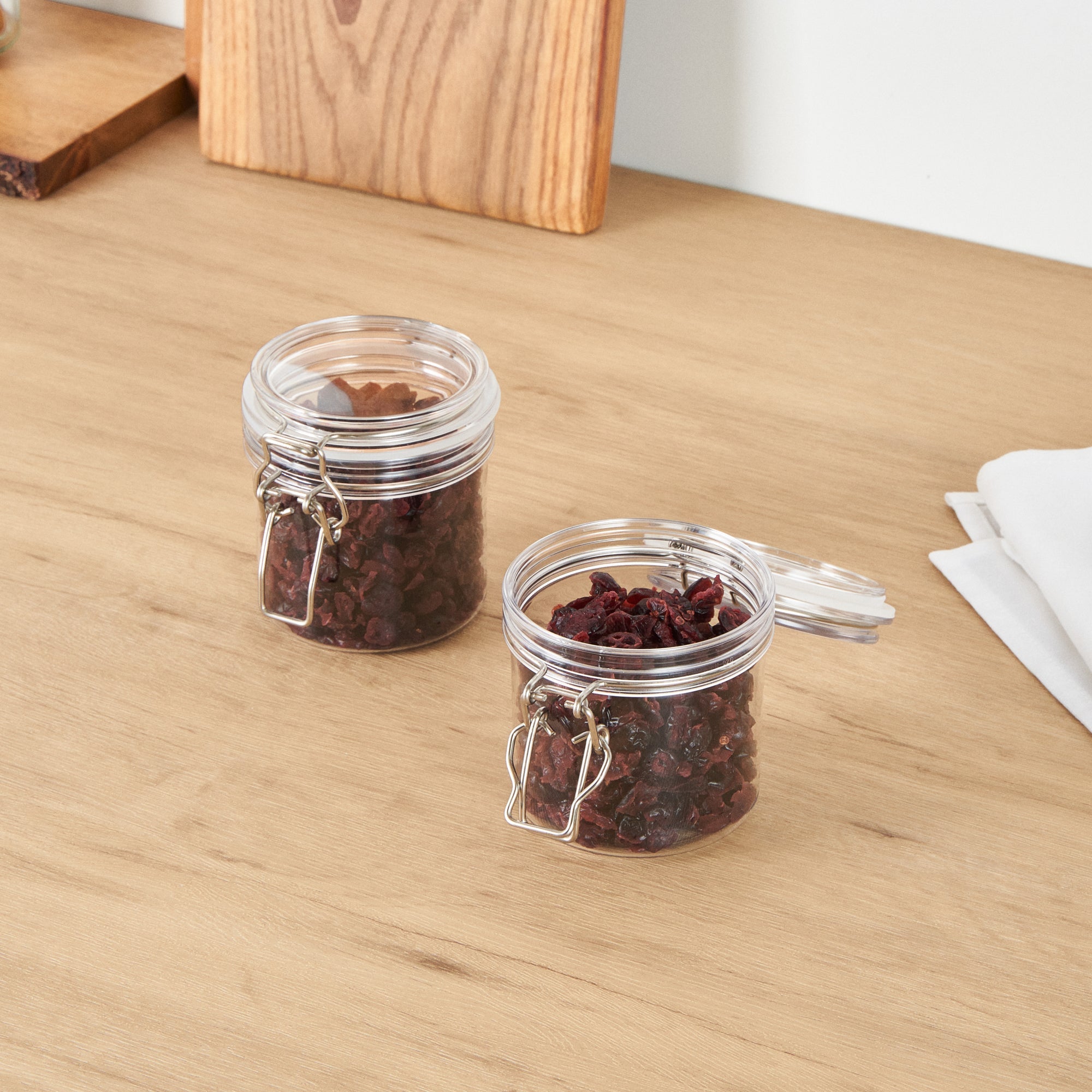 Met Lux 15 oz Round Clear Plastic Storage Jar - with Hinged Lid - 3 1/2" x 3 1/2" x 4" - 2 count box