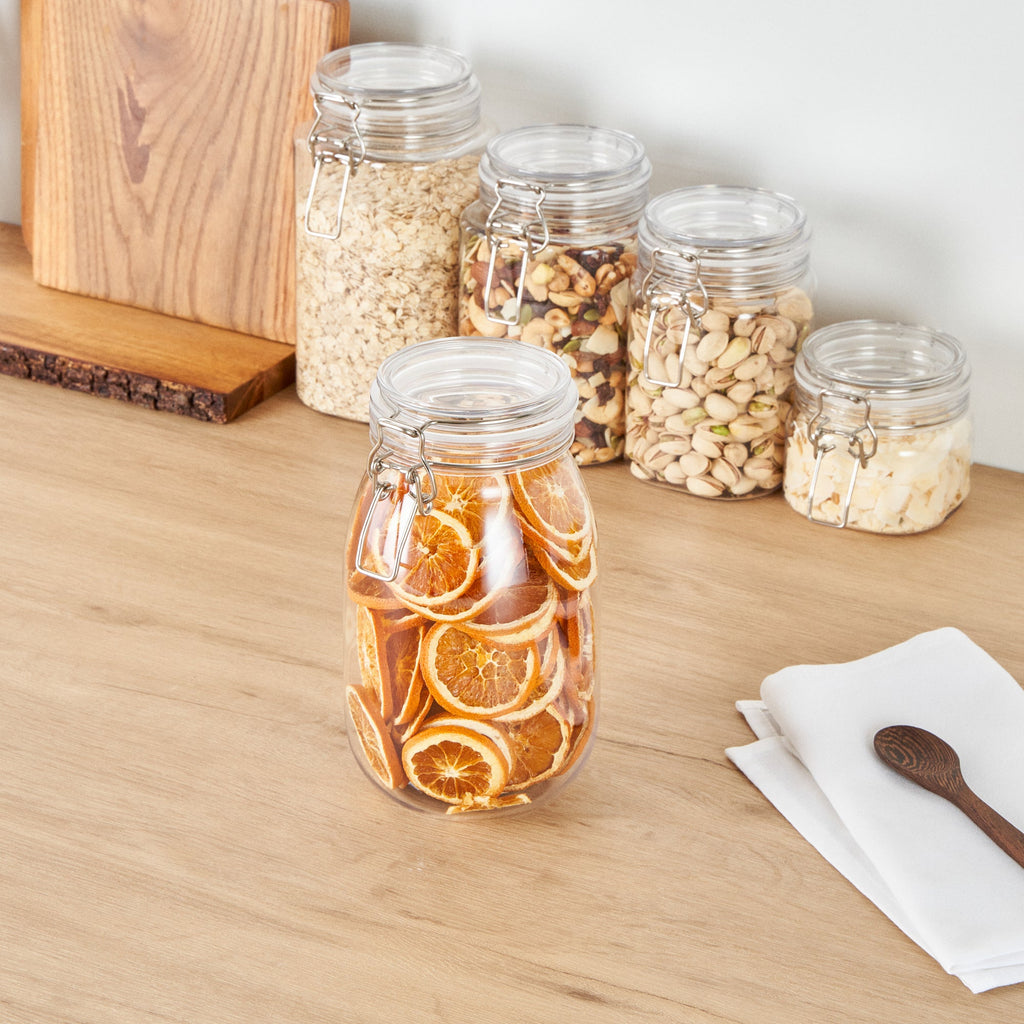Met Lux 56 oz Round Clear Plastic Storage Jar - with Hinged Lid - 4 3/4" x 4 3/4" x 8 1/4" - 20 count box