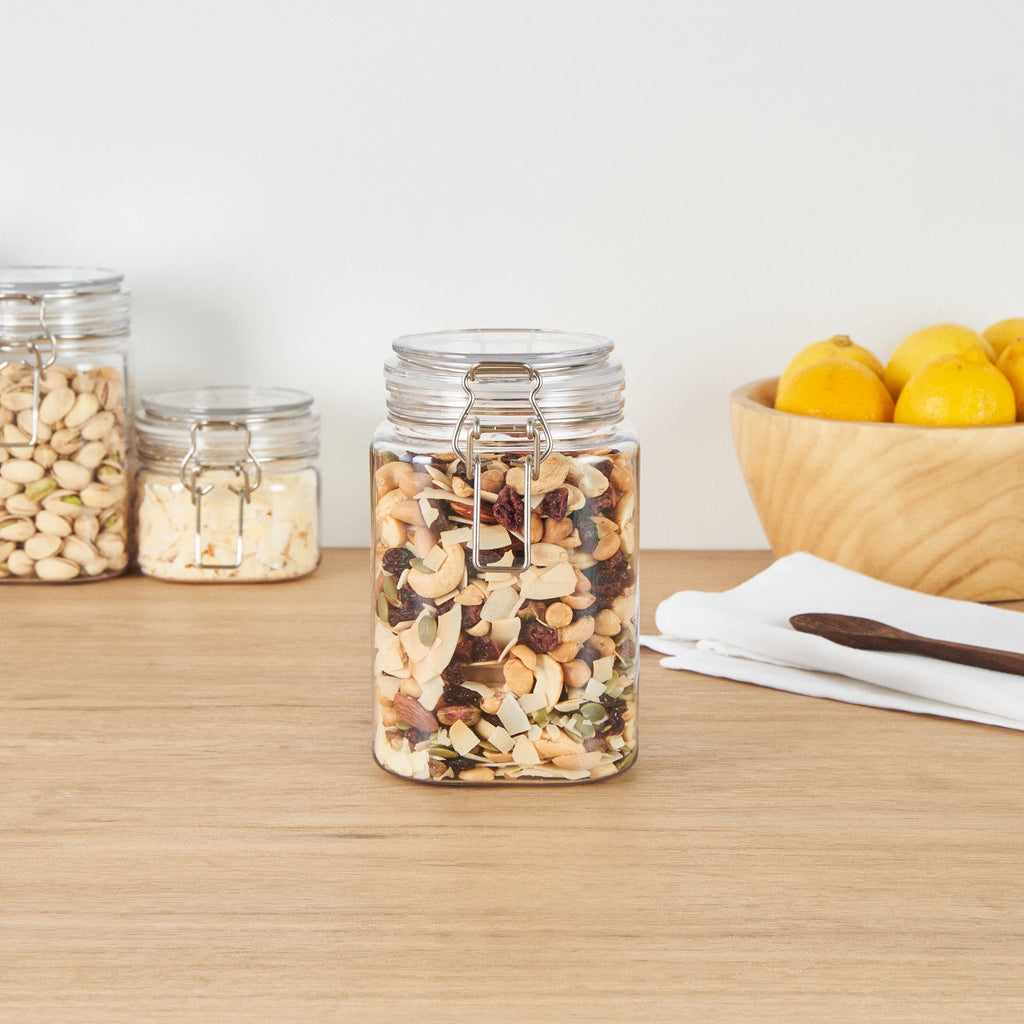 Met Lux 43 oz Square Clear Plastic Storage Jar - with Hinged Lid - 4 1/4" x 4 1/4" x 6 3/4" - 2 count box