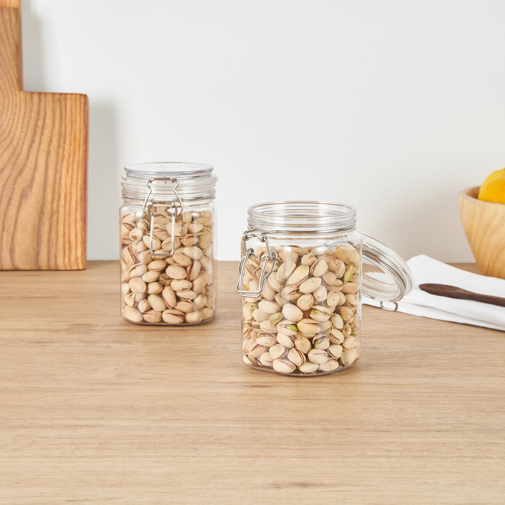 Met Lux 29 oz Square Clear Plastic Storage Jar - with Hinged Lid - 3 3/4" x 3 3/4" x 6" - 20 count box