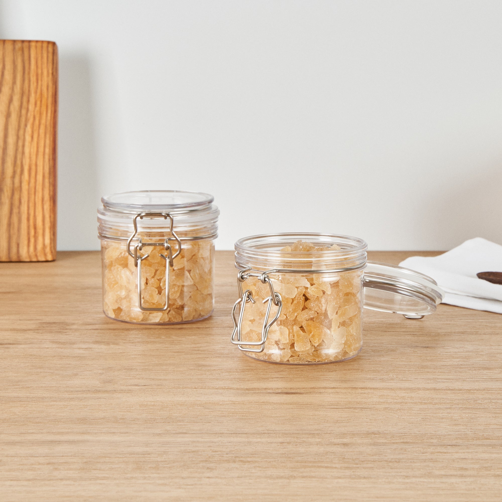 Met Lux 12 oz Round Clear Plastic Storage Jar - with Hinged Lid - 3 1/2" x 3 1/2" x 3 1/2" - 20 count box