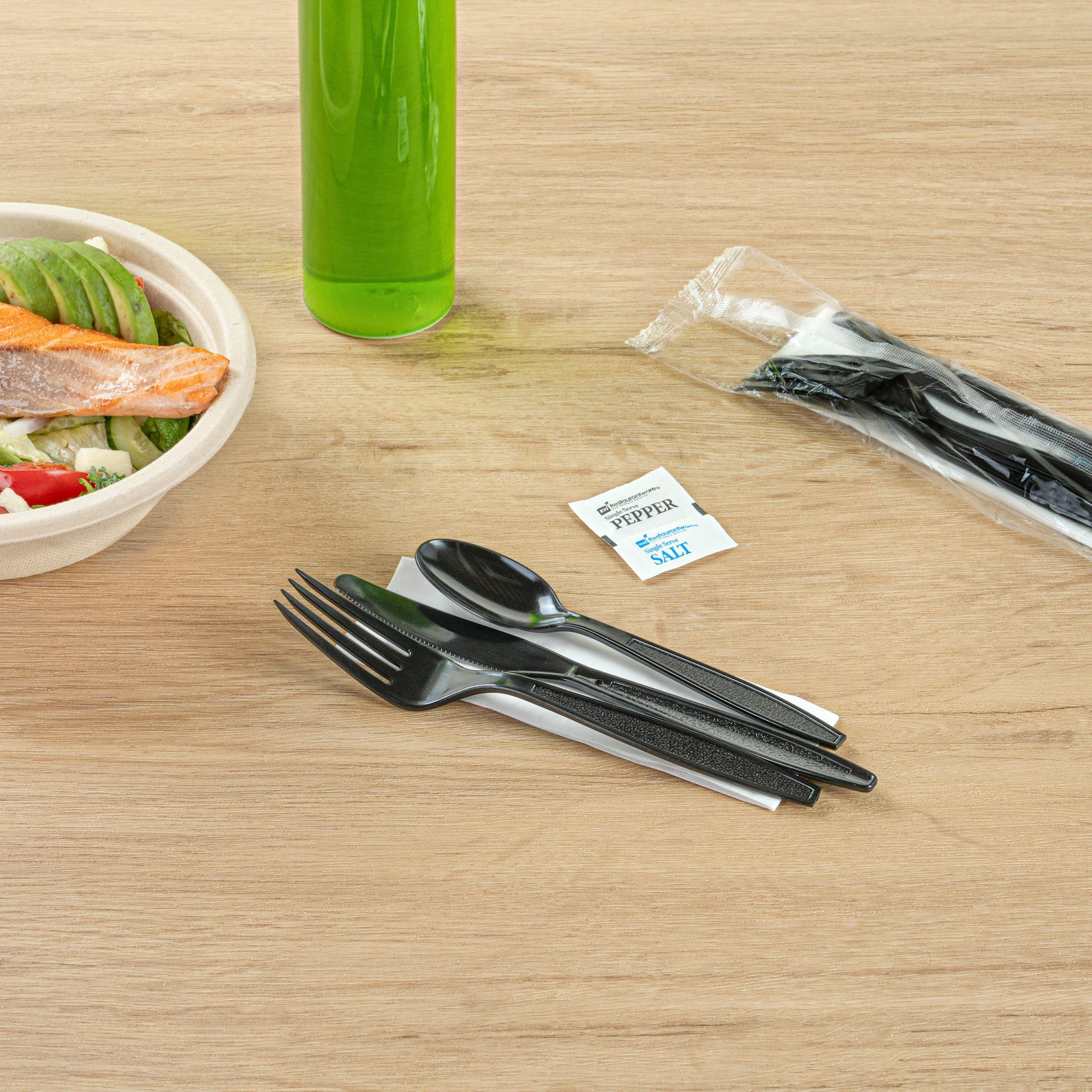 Chef 101 Black Plastic Cutlery Set - with Napkin and Salt / Pepper Packets, Extra Heavy Weight, Wrapped - 7 1/2" - 500 count box