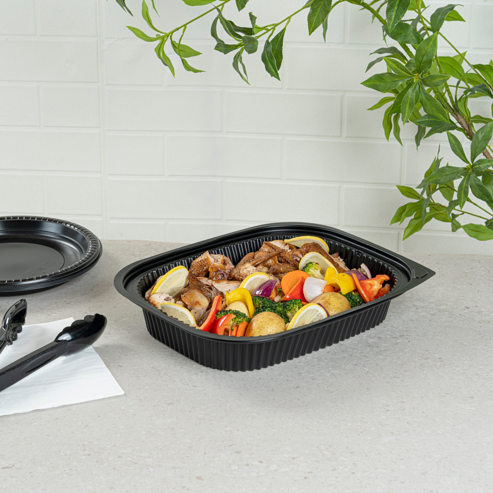 Chef 101 88 oz Rectangle Black Plastic Food Container - Microwavable - 13 1/2" x 9 1/2" x 2 1/4" - 100 count box