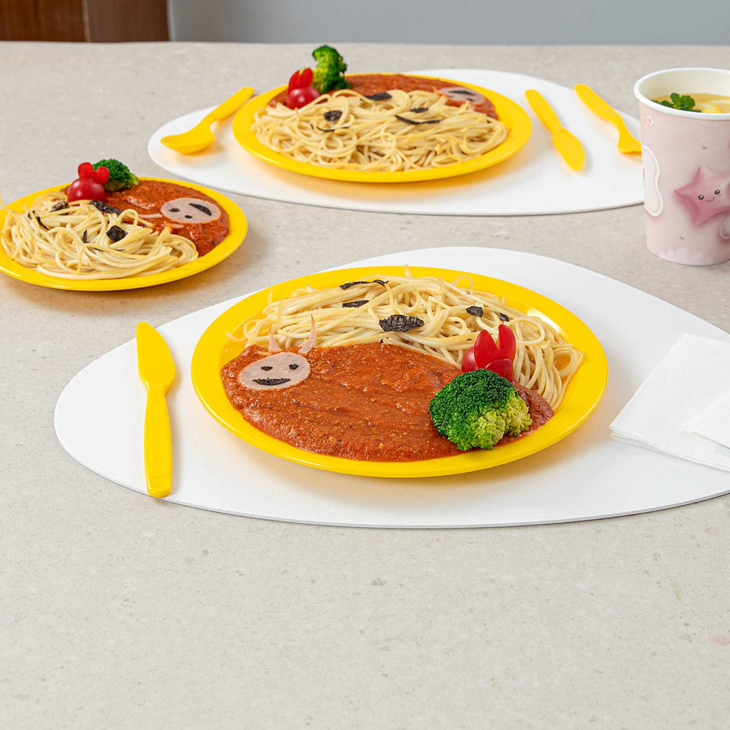 RW Kids Round Yellow Plastic Plate - 9" x 9" - 10 count box