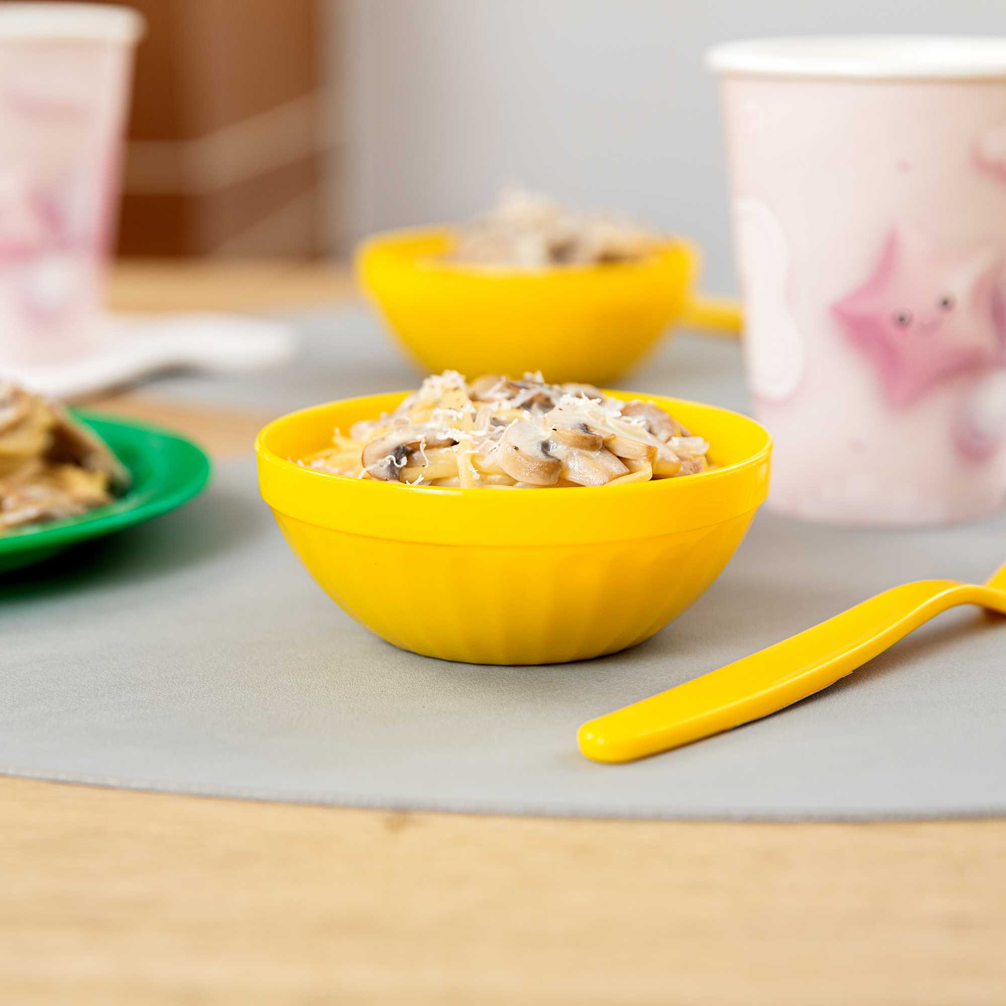 RW Kids 7 oz Round Yellow Plastic Bowl - 4" x 4" x 7" - 10 count box
