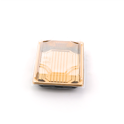 Roku Rectangle Gold Plastic Take Out Sushi Tray - with Clear Lid - 6 1/2" x 4 1/4" x 1 1/2" - 100 count box