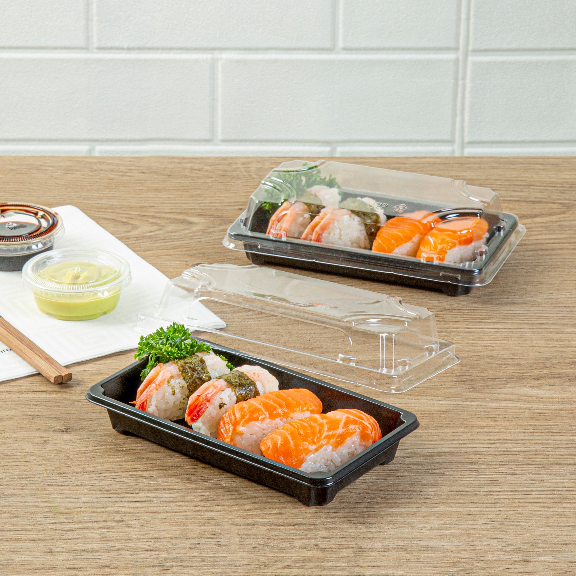 Roku Rectangle Black Plastic Take Out Sushi Tray - with Clear Lid - 6" x 3 1/2" x 1 3/4" - 100 count box