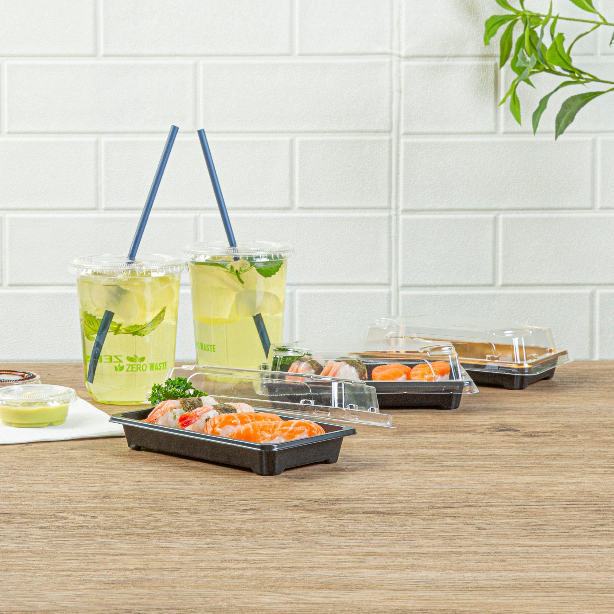 Roku Rectangle Black Plastic Take Out Sushi Tray - with Clear Lid - 6" x 3 1/2" x 1 3/4" - 100 count box