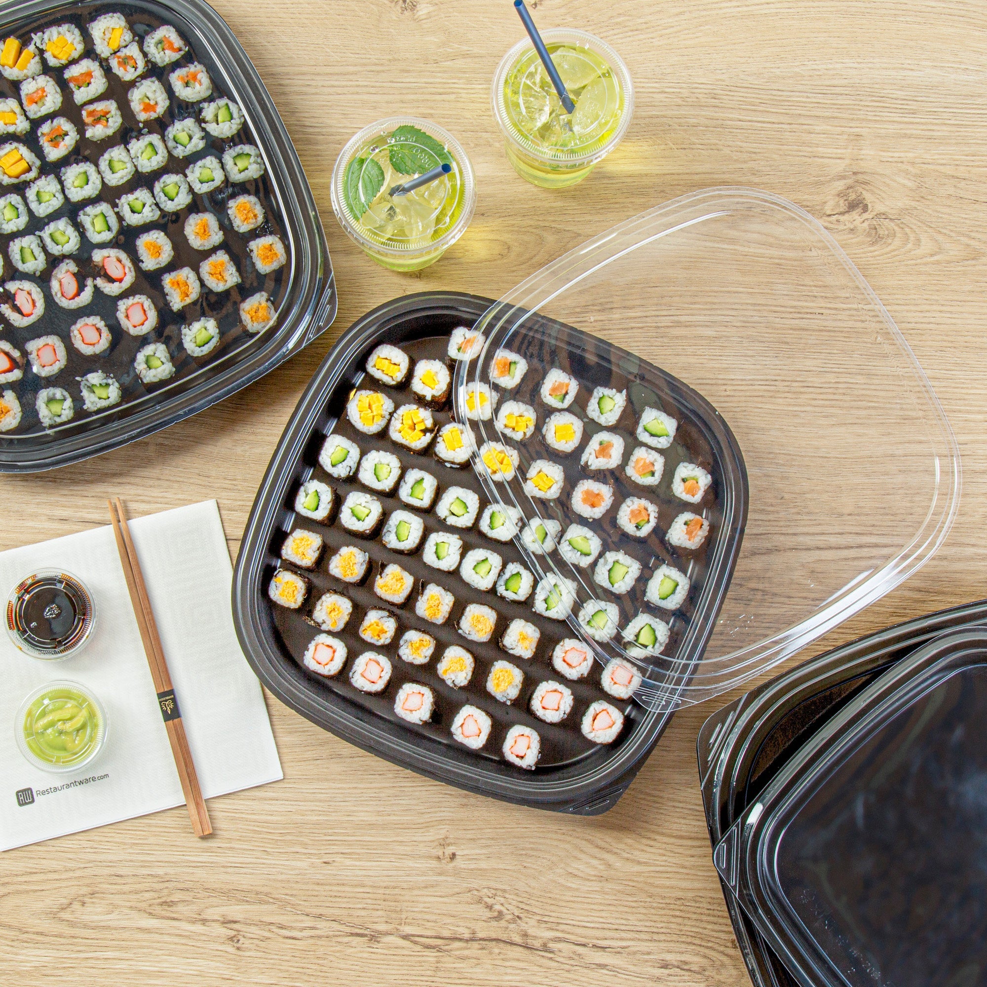 Roku Square Black Plastic Take Out Sushi Tray - with Clear Lid - 12 1/2" x 12 1/2" x 1 3/4" - 50 count box