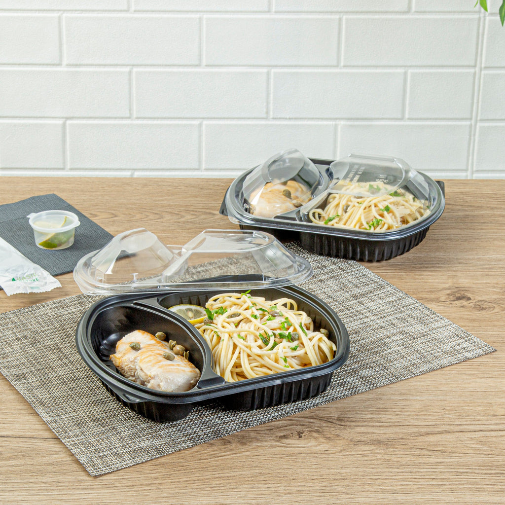 Chef 101 36 oz Rectangle Black Plastic Food Container - with Clear Lid, Microwavable, 2 Compartments - 9 1/4" x 8" x 2 3/4" - 50 count box