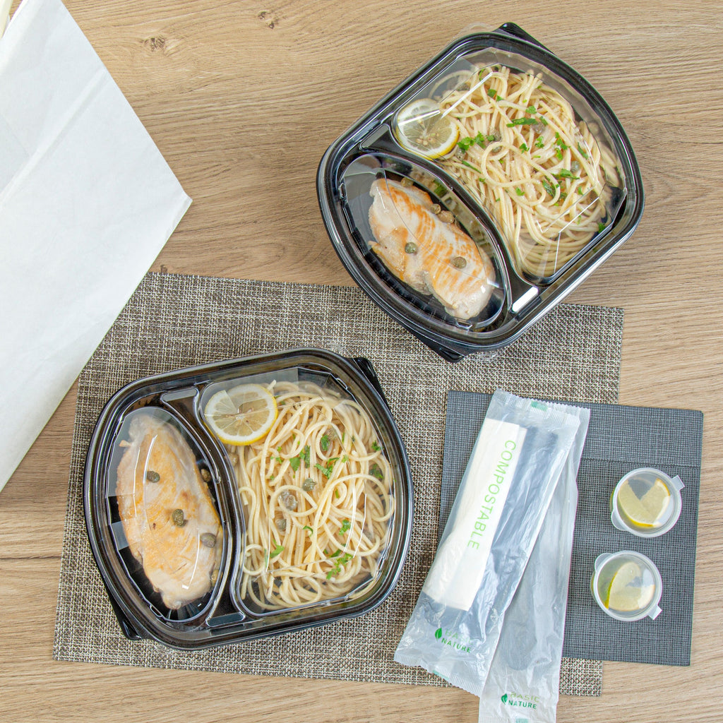 Chef 101 36 oz Rectangle Black Plastic Food Container - with Clear Lid, Microwavable, 2 Compartments - 9 1/4" x 8" x 2 3/4" - 50 count box