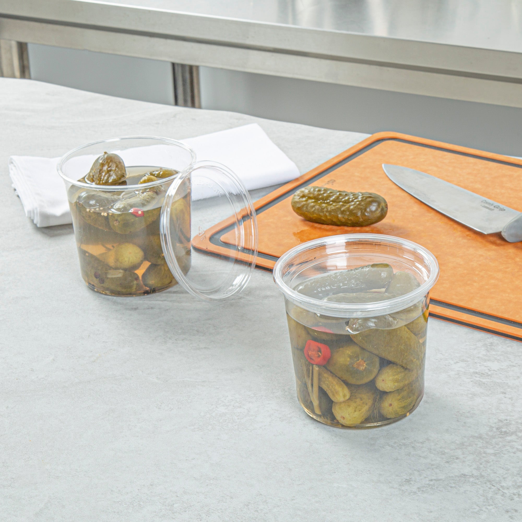 Thermo Tek Round Clear Plastic Lid - Fits 8, 12, 16 and 24 oz Deli Container - 100 count box