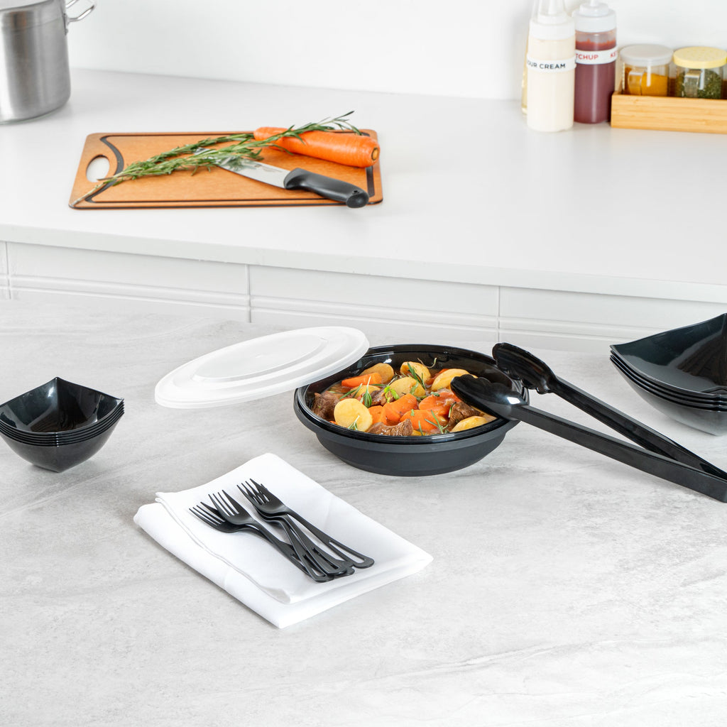 Cater Tek 58 oz Round Black Plastic Catering / Serving Bowl - with Clear Lid, Microwavable - 8" x 8" x 3 3/4" - 100 count box
